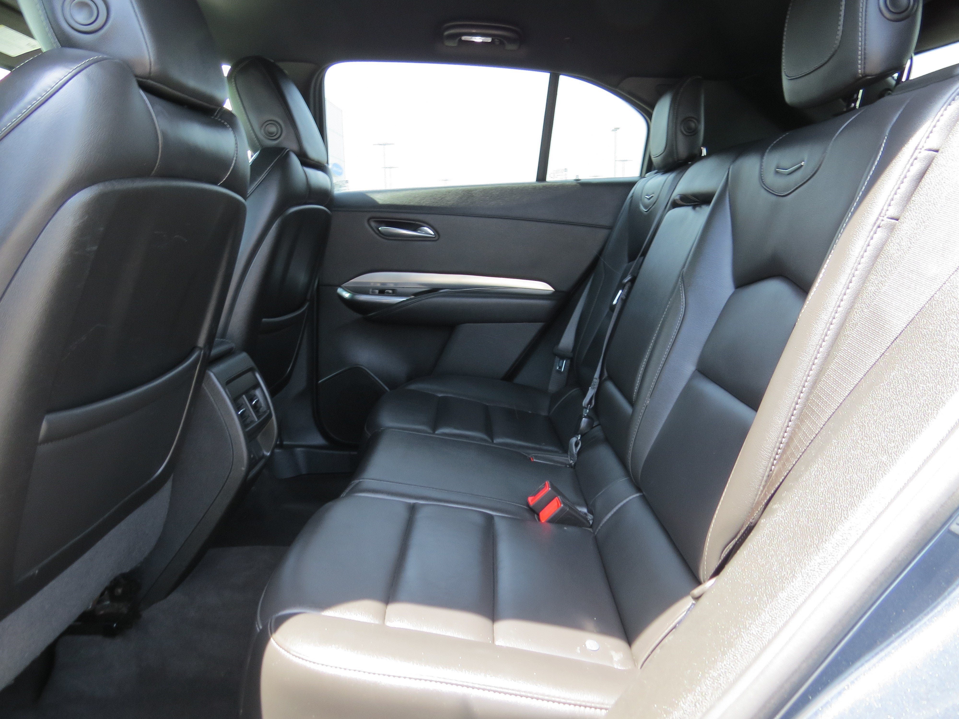 2021 Cadillac XT4 AWD Premium Luxury