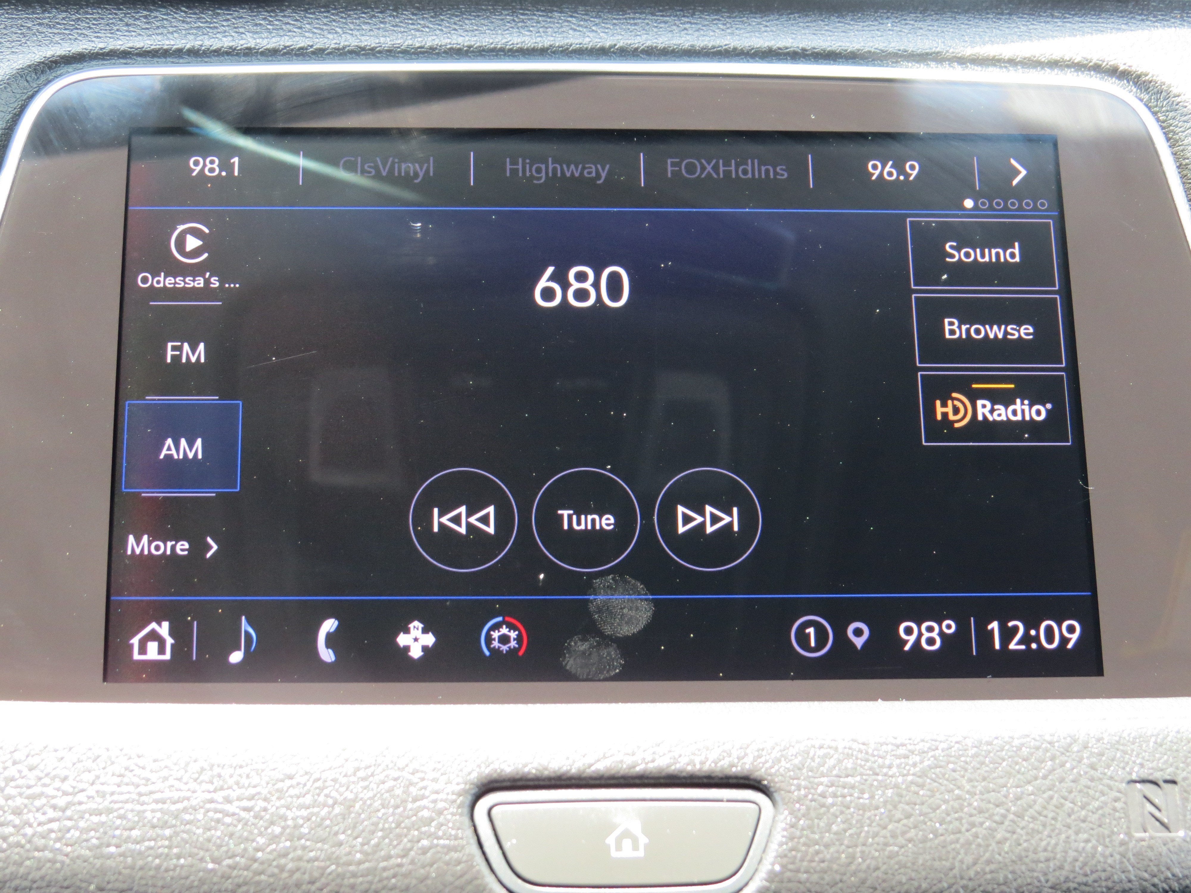2021 Cadillac XT4 AWD Premium Luxury