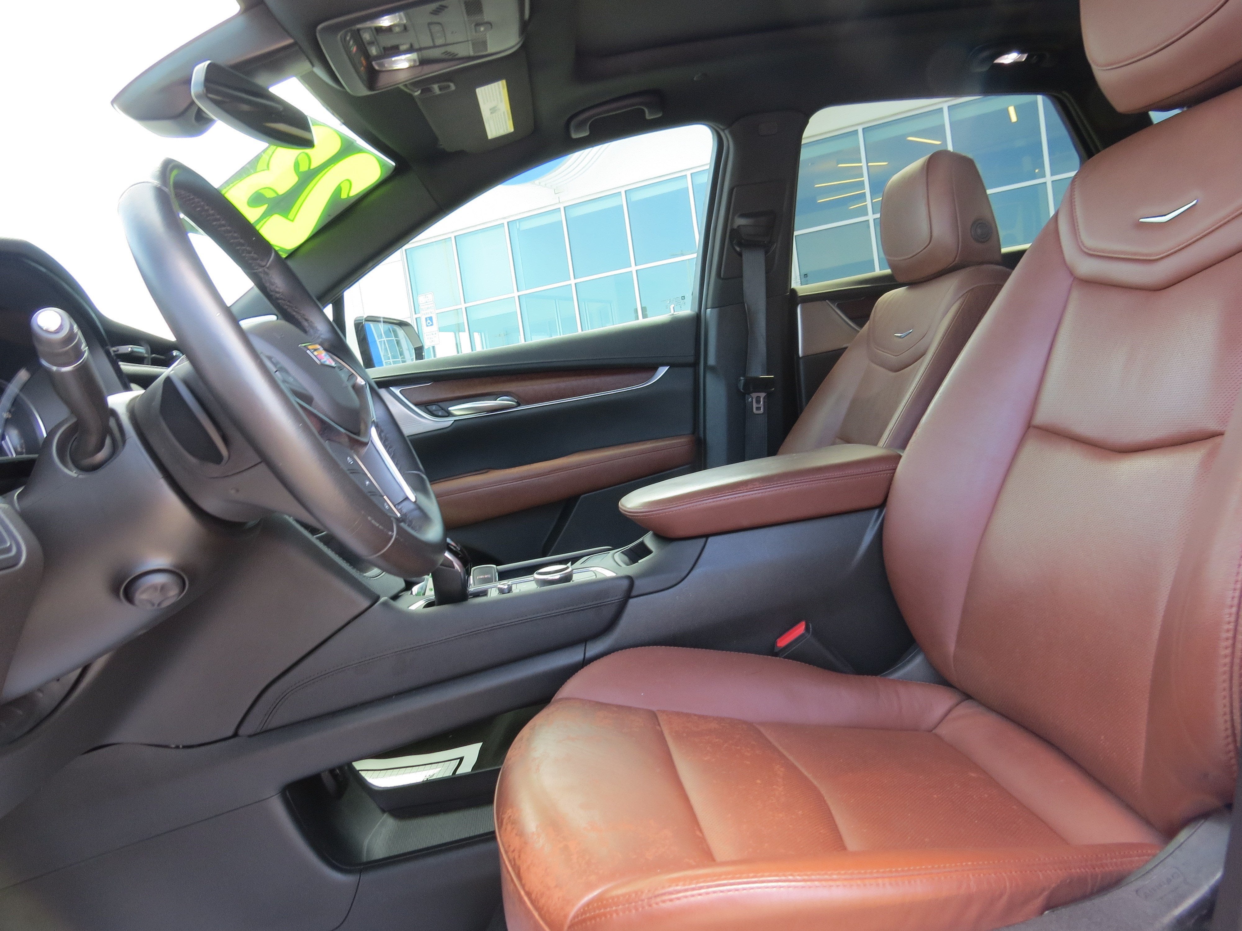 2023 Cadillac XT5 FWD Premium Luxury