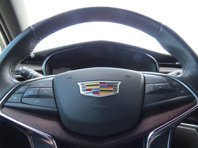 2023 Cadillac XT5 FWD Premium Luxury