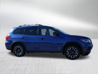 2019 Nissan Pathfinder SL
