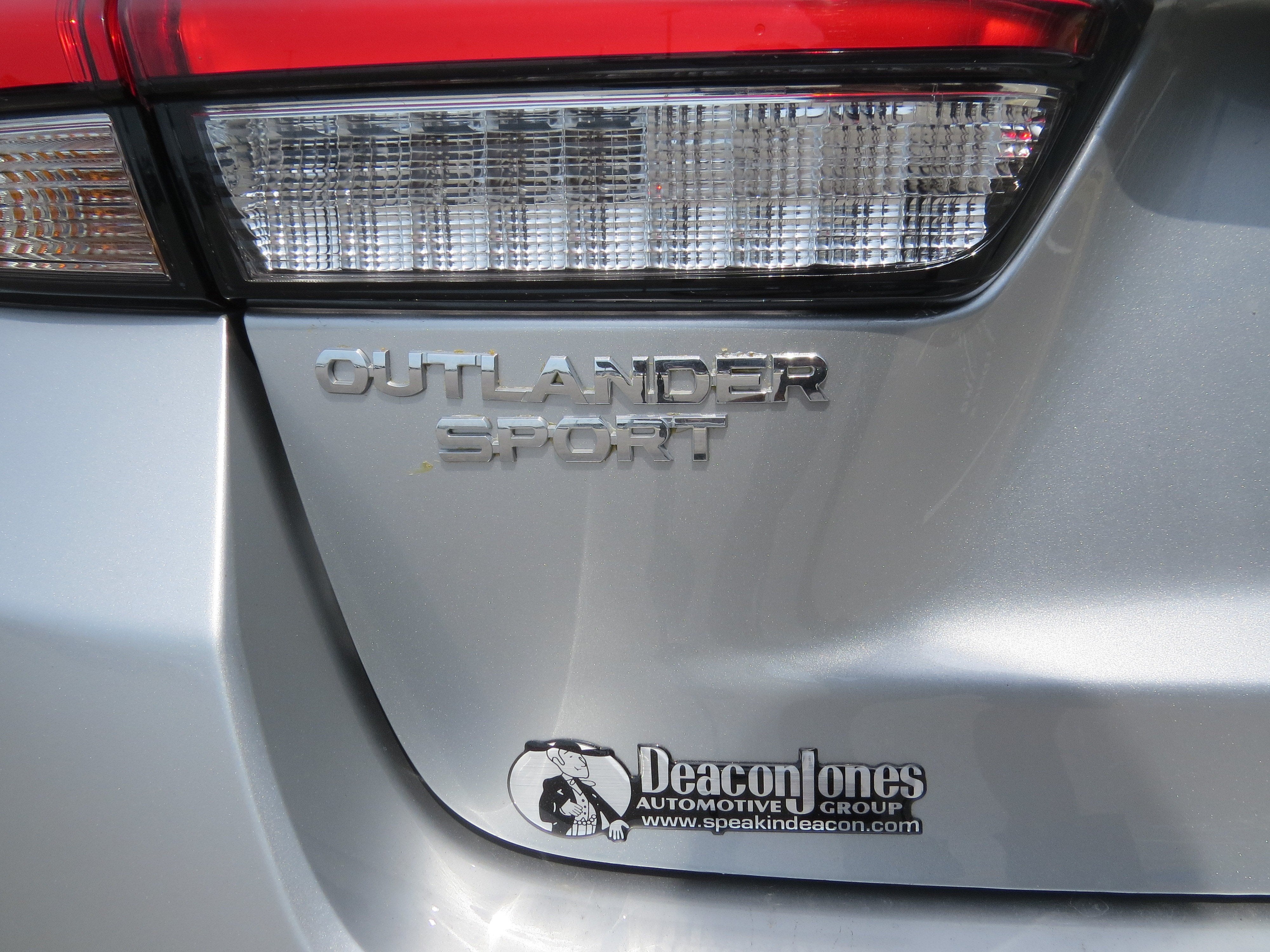 2025 Mitsubishi Outlander Sport ES