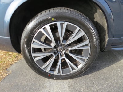 2020 Volvo XC90 Momentum