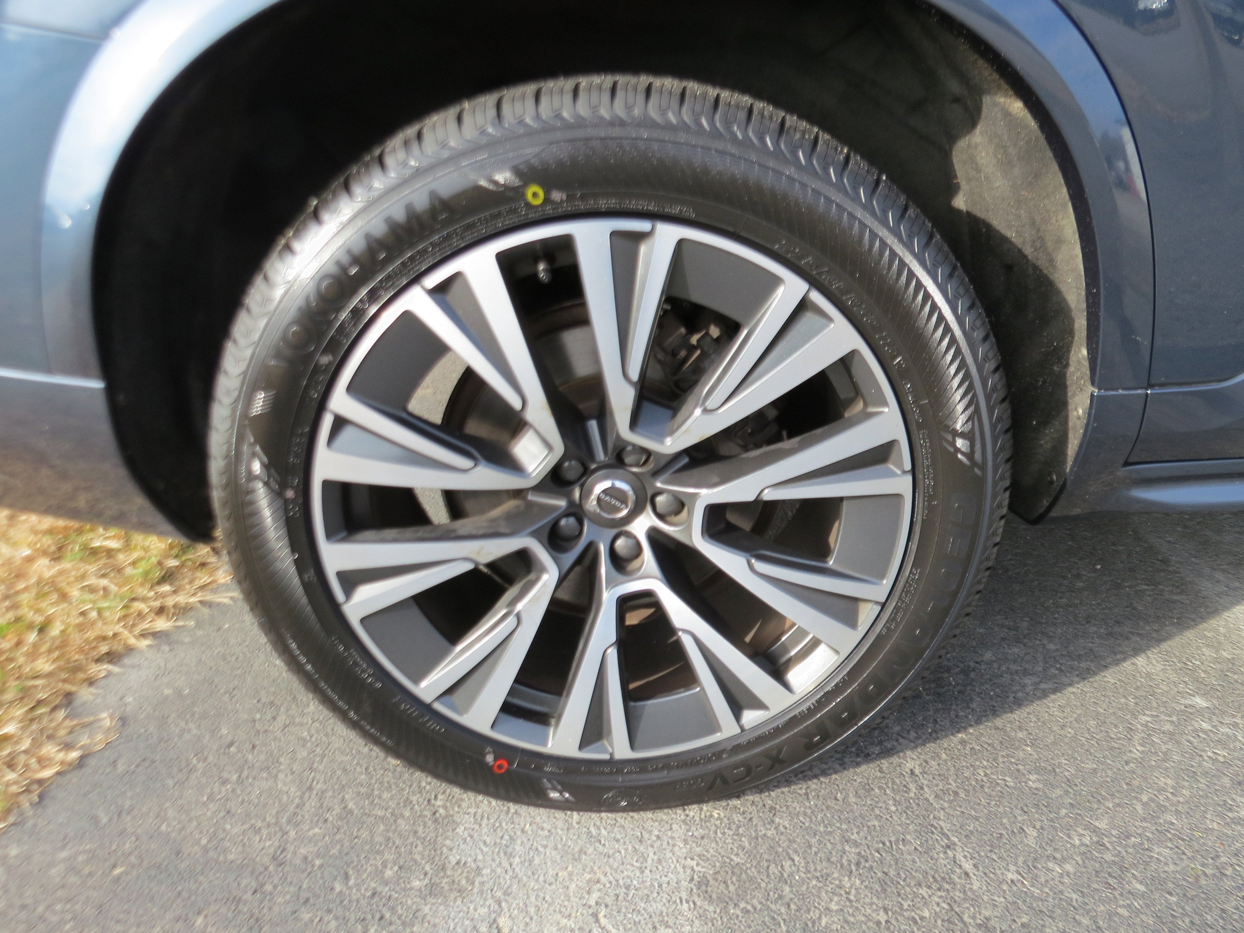 2020 Volvo XC90 Momentum