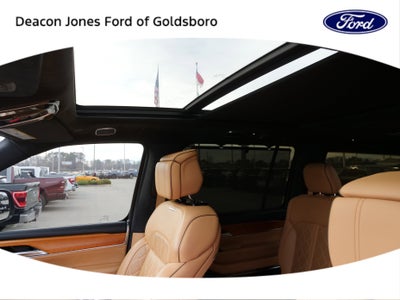 2022 Jeep Grand Wagoneer Series III