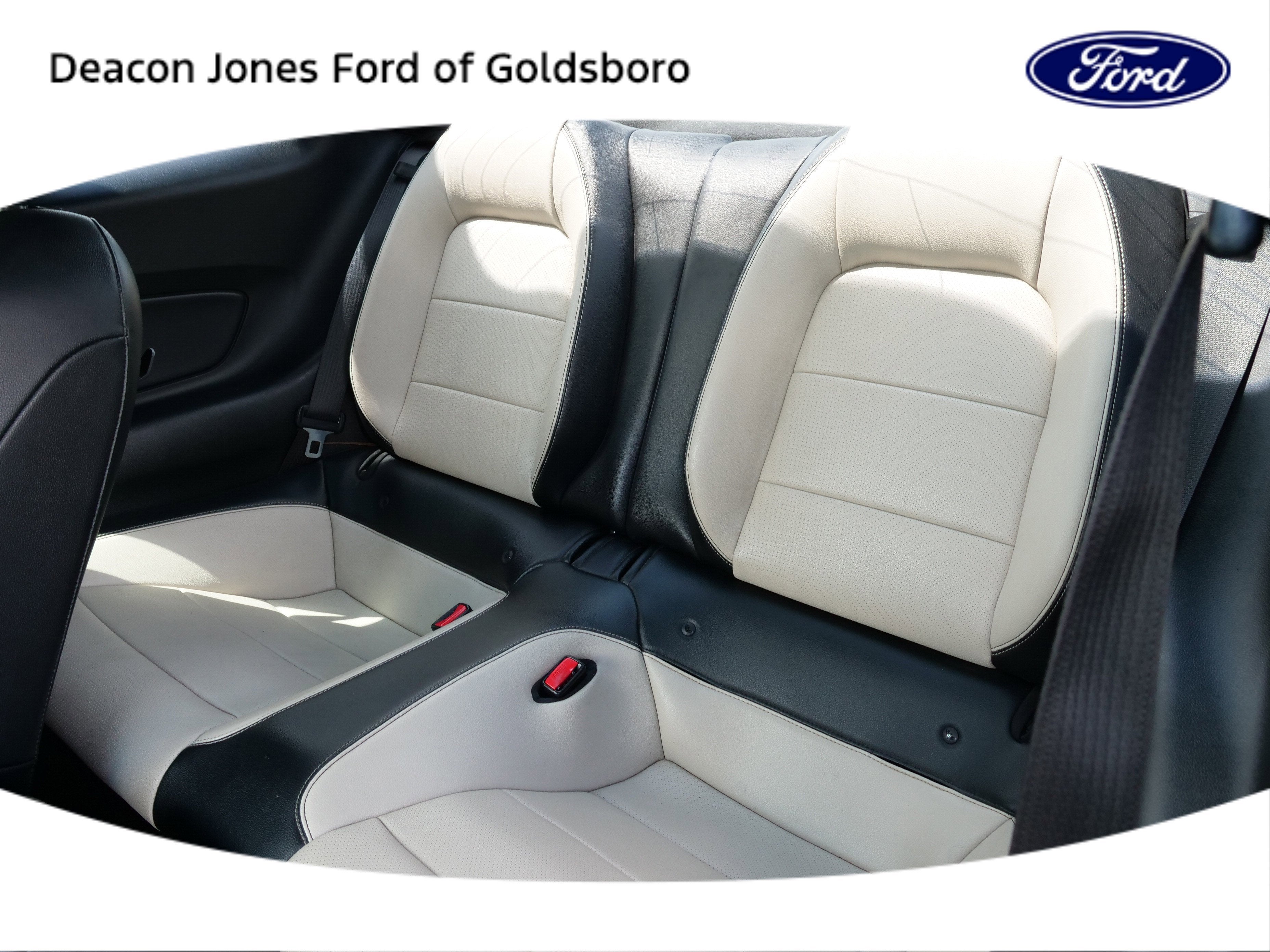 2015 Ford Mustang EcoBoost Premium