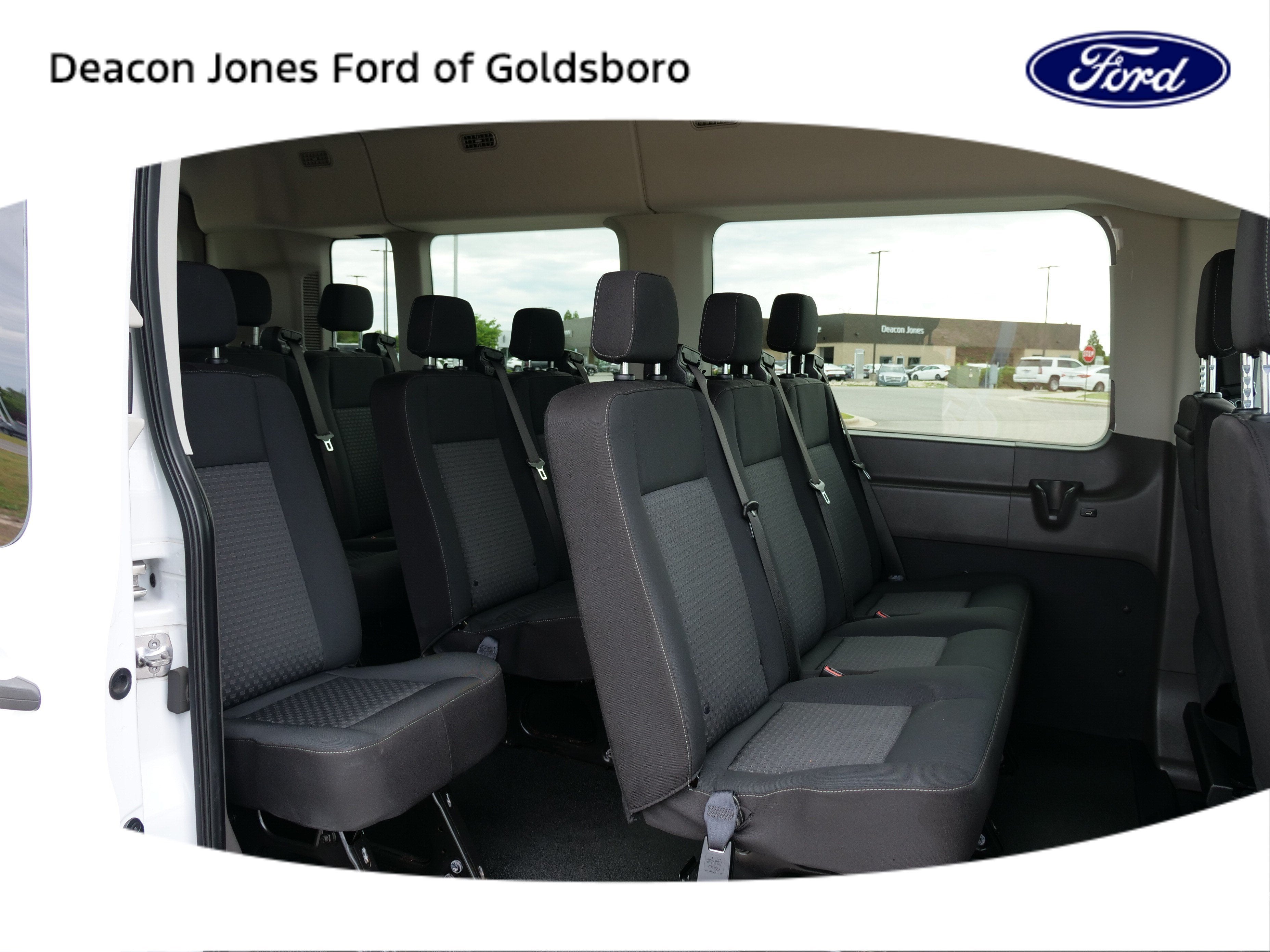 2020 Ford Transit Passenger Wagon XL