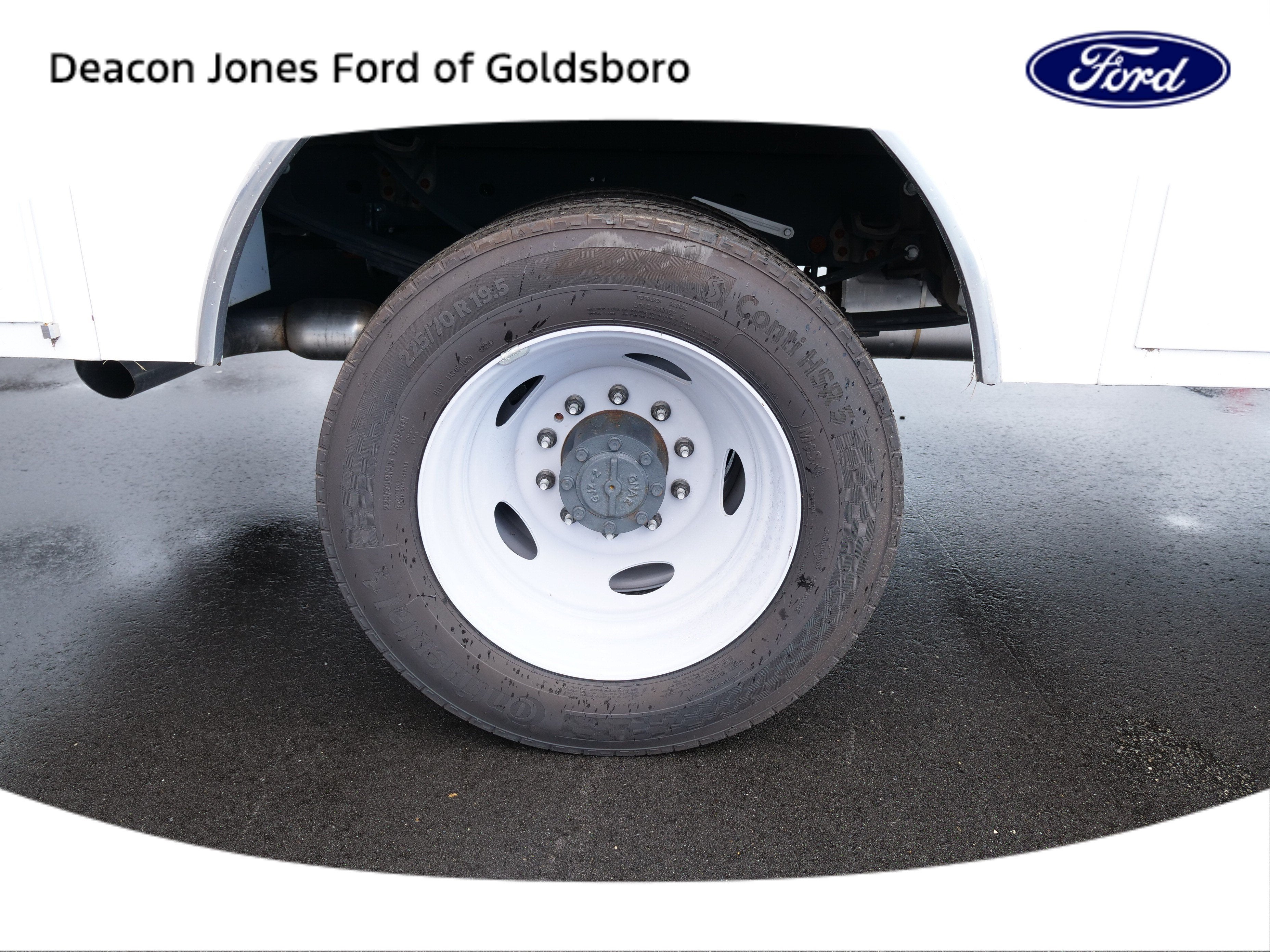 2025 Ford Super Duty F-450 DRW XL