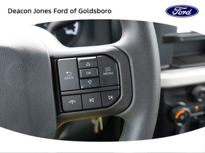 2025 Ford Super Duty F-450 DRW XL
