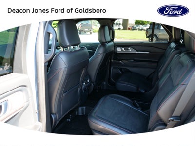 2025 Ford Explorer ST