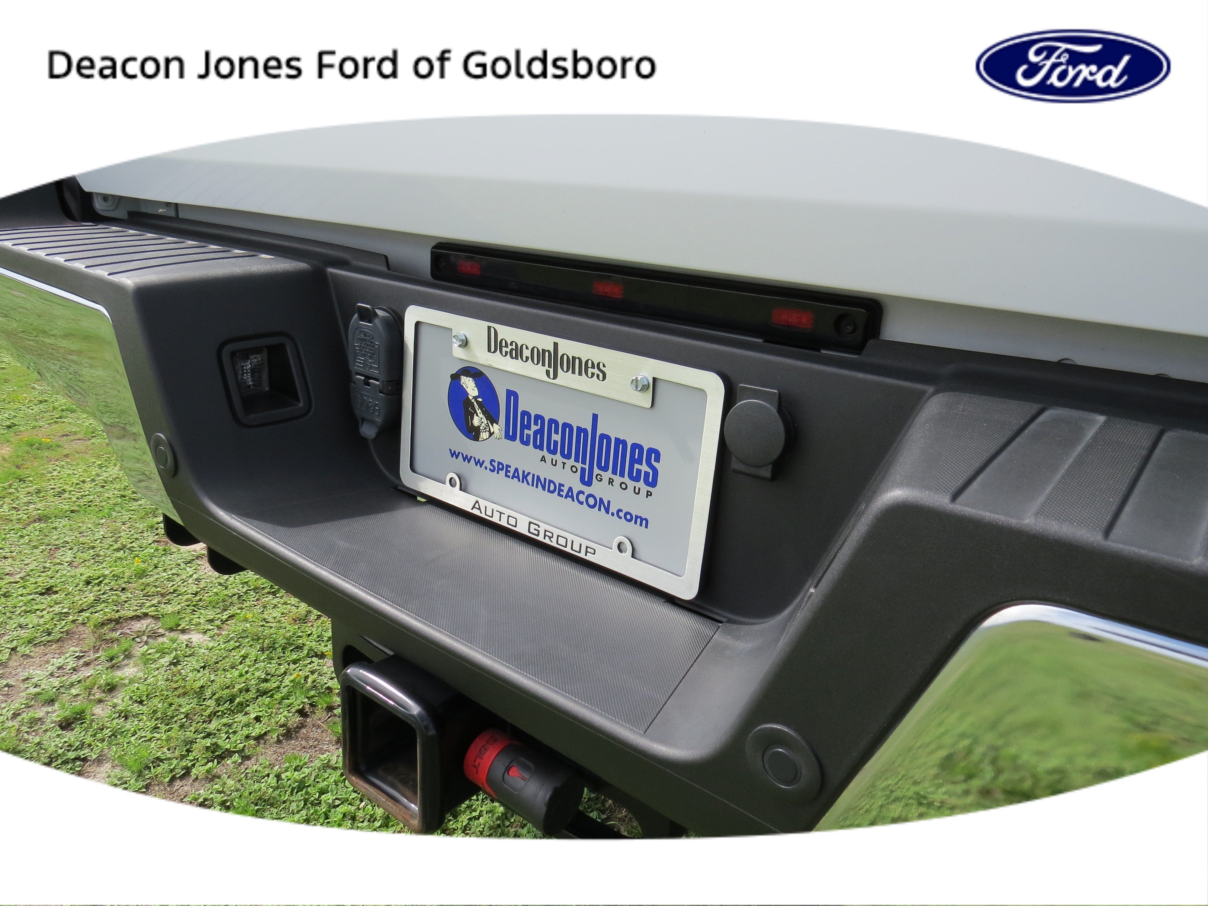 2022 Ford Super Duty F-450 DRW LARIAT