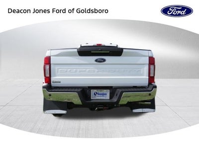 2022 Ford Super Duty F-450 DRW LARIAT