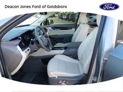 2023 Cadillac XT6 FWD Premium Luxury