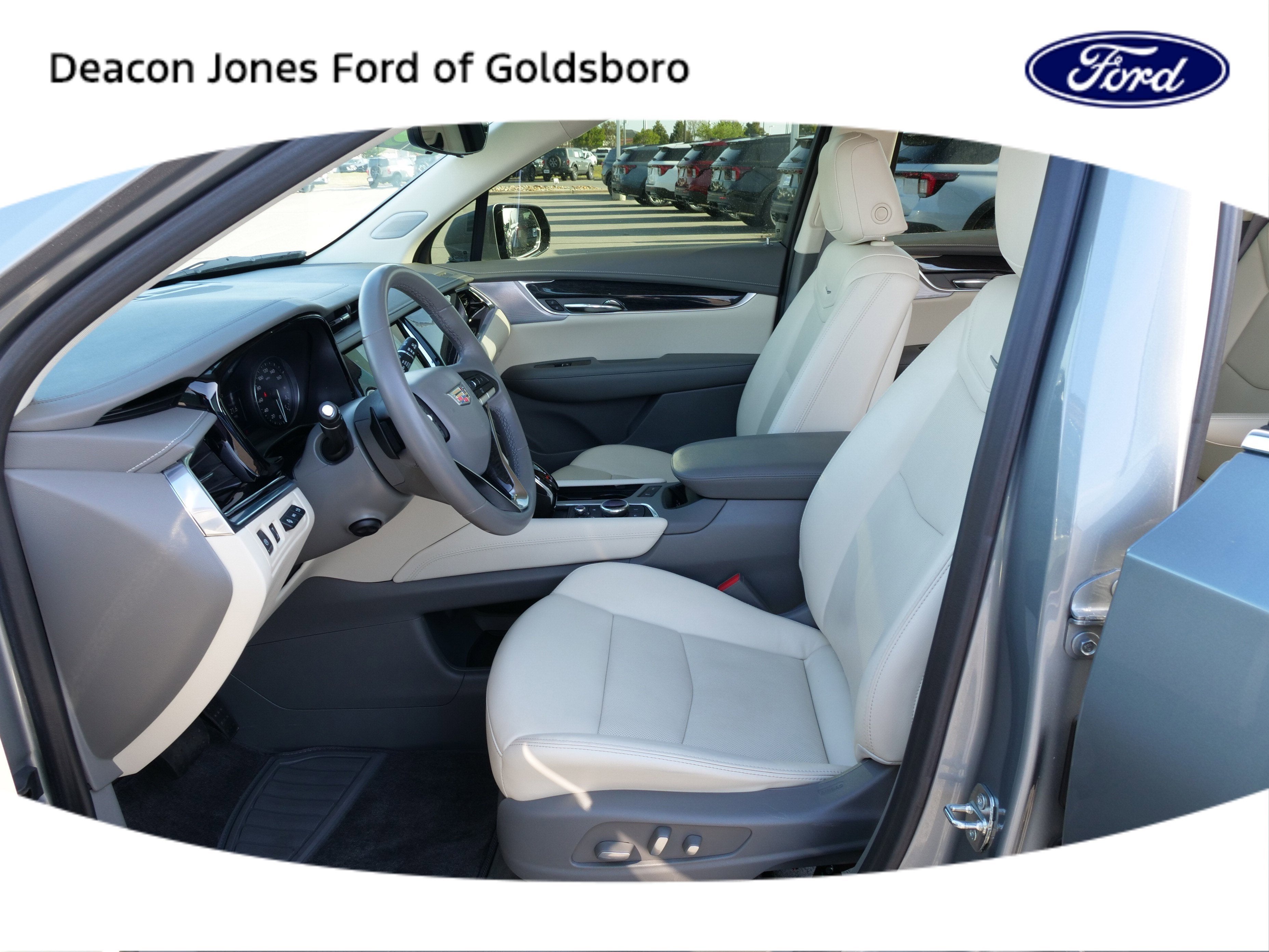 2023 Cadillac XT6 FWD Premium Luxury