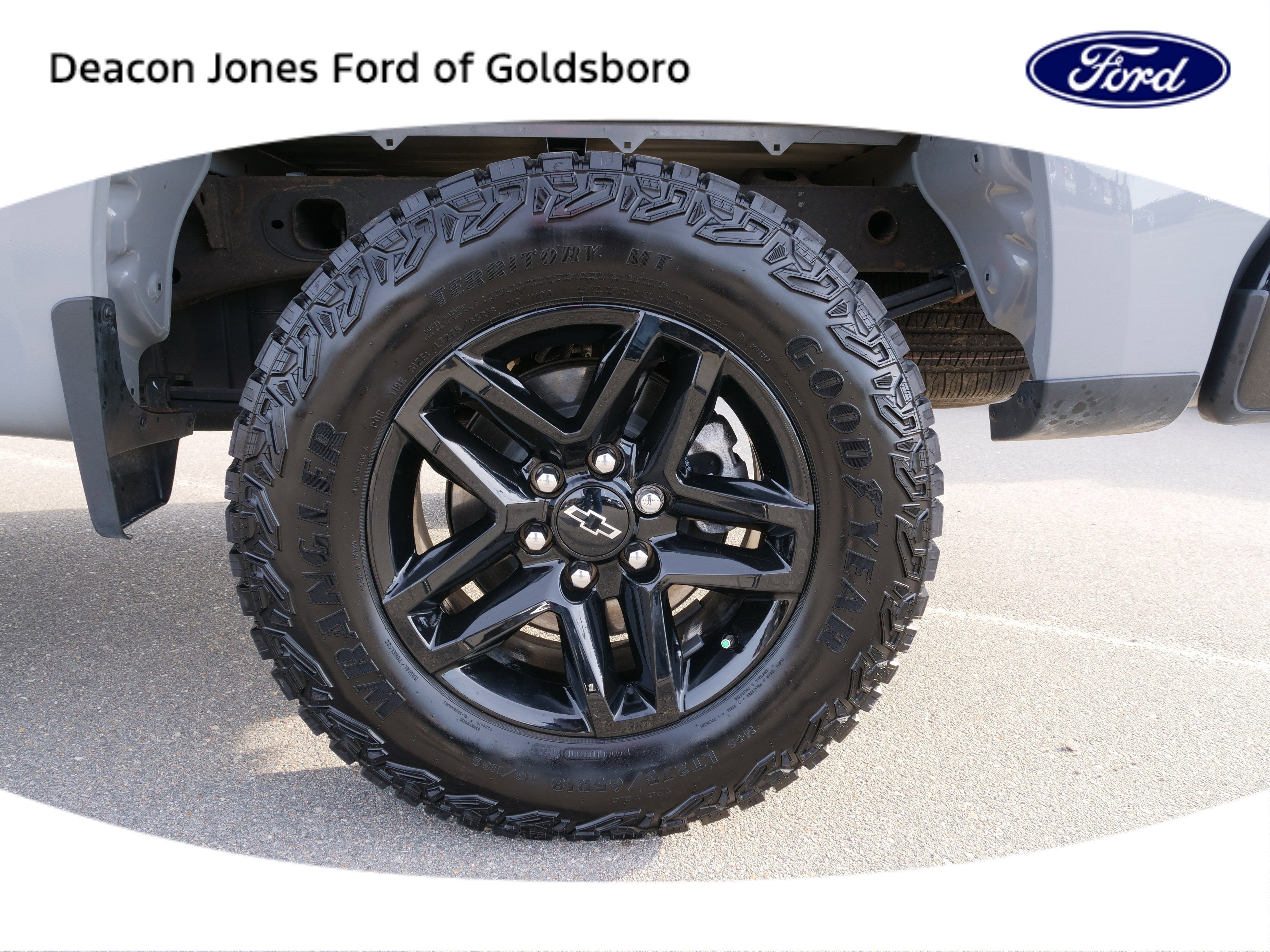 2024 Chevrolet Silverado 1500 Custom Trail Boss