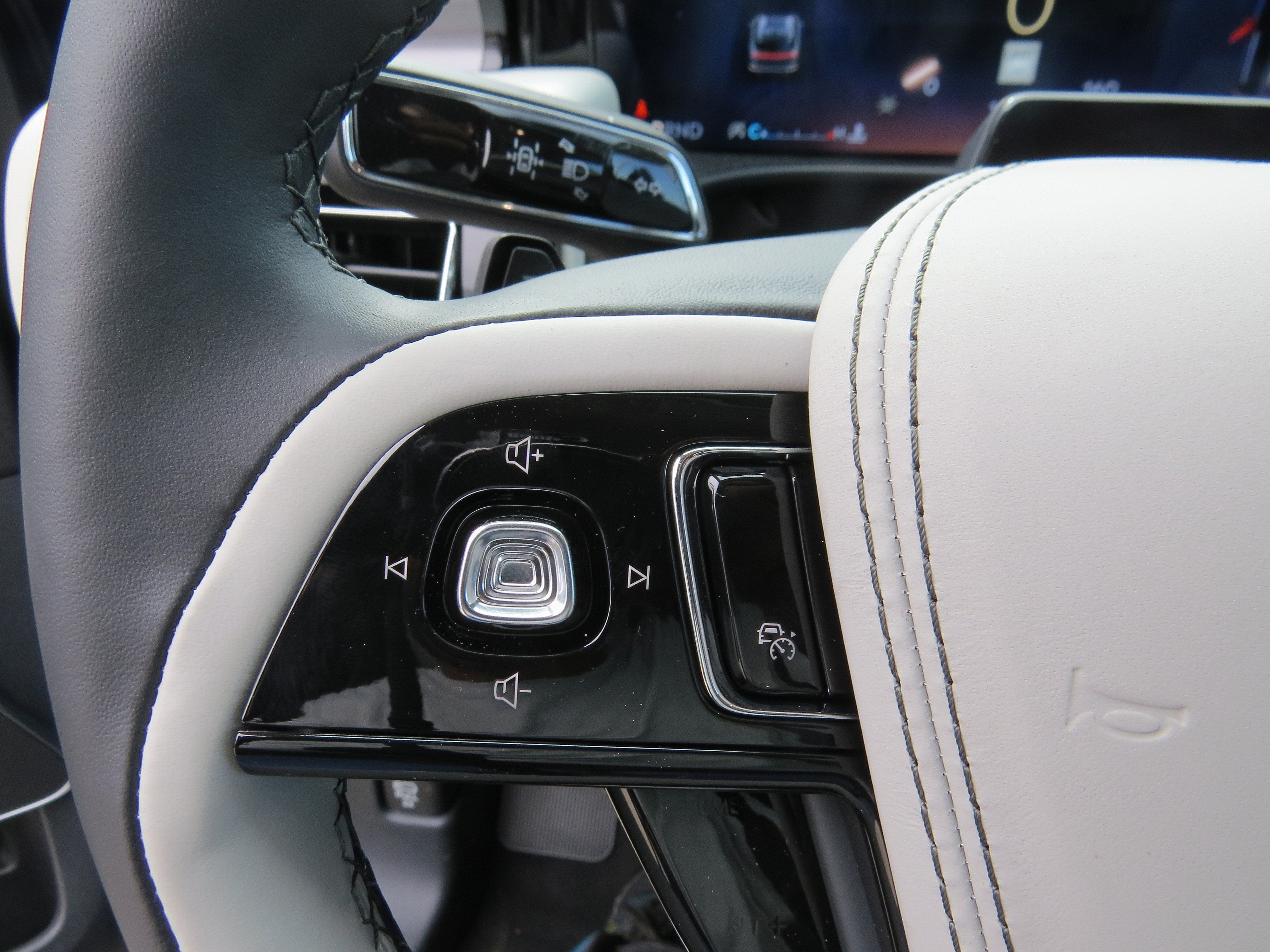 2027 Lincoln Aviator Premiere