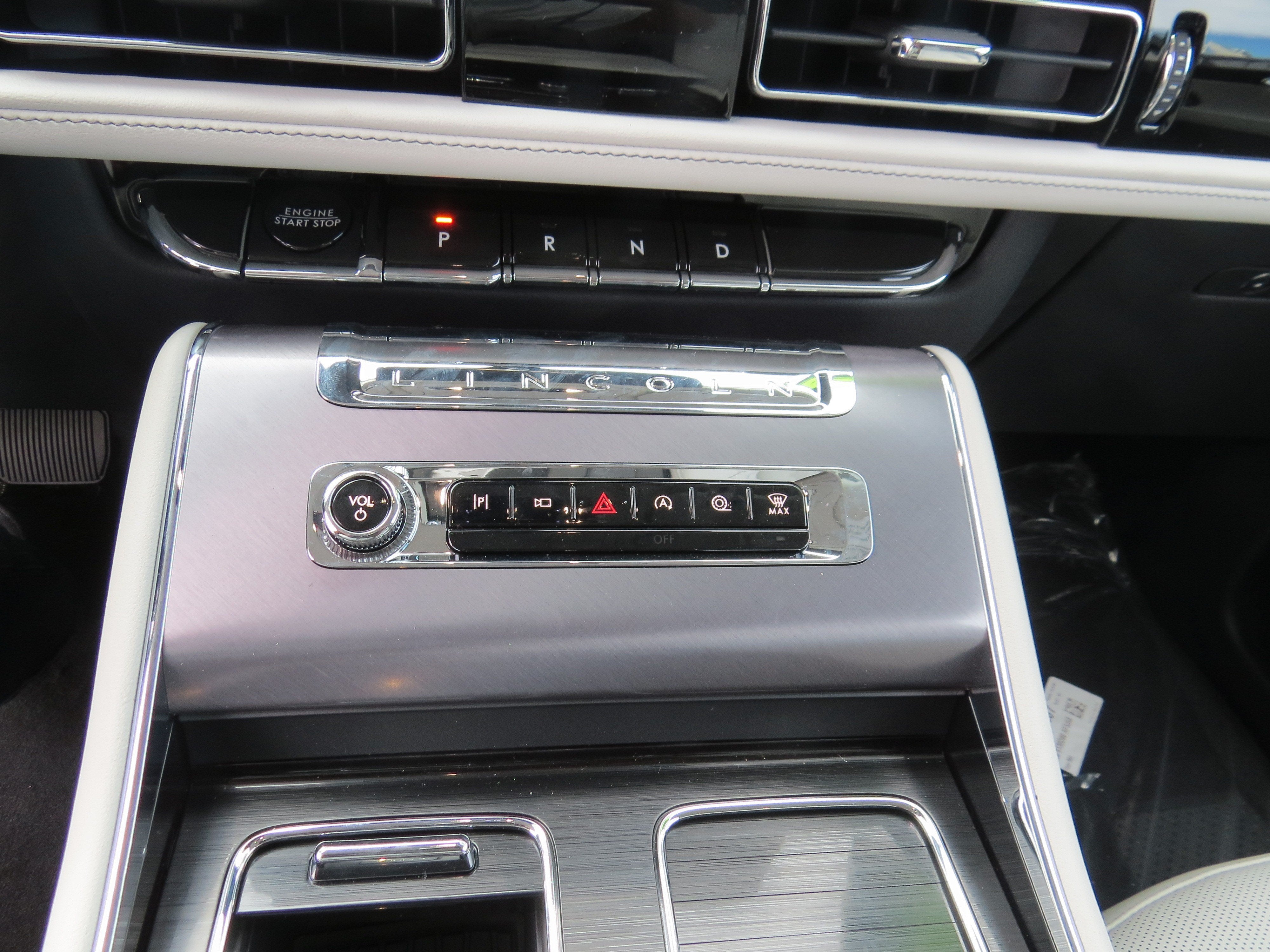 2027 Lincoln Aviator Premiere