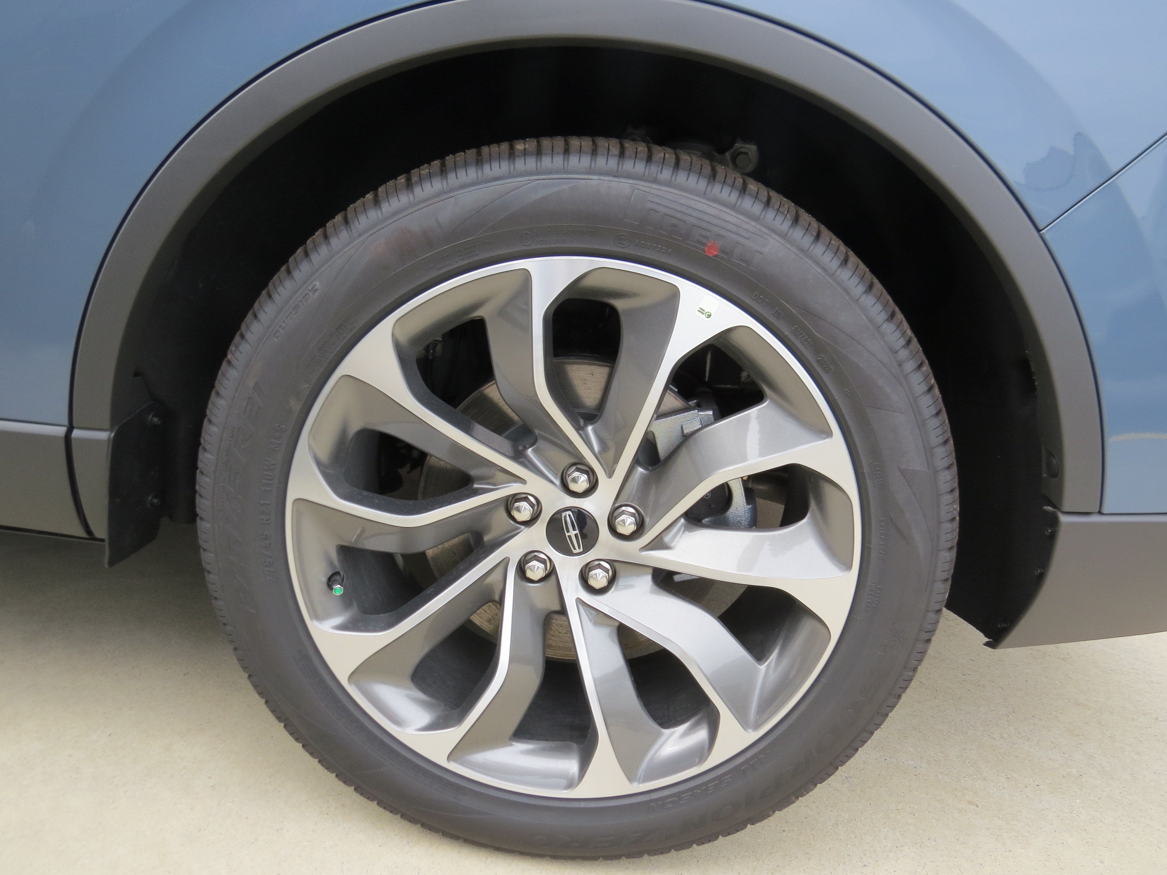 2027 Lincoln Aviator Premiere