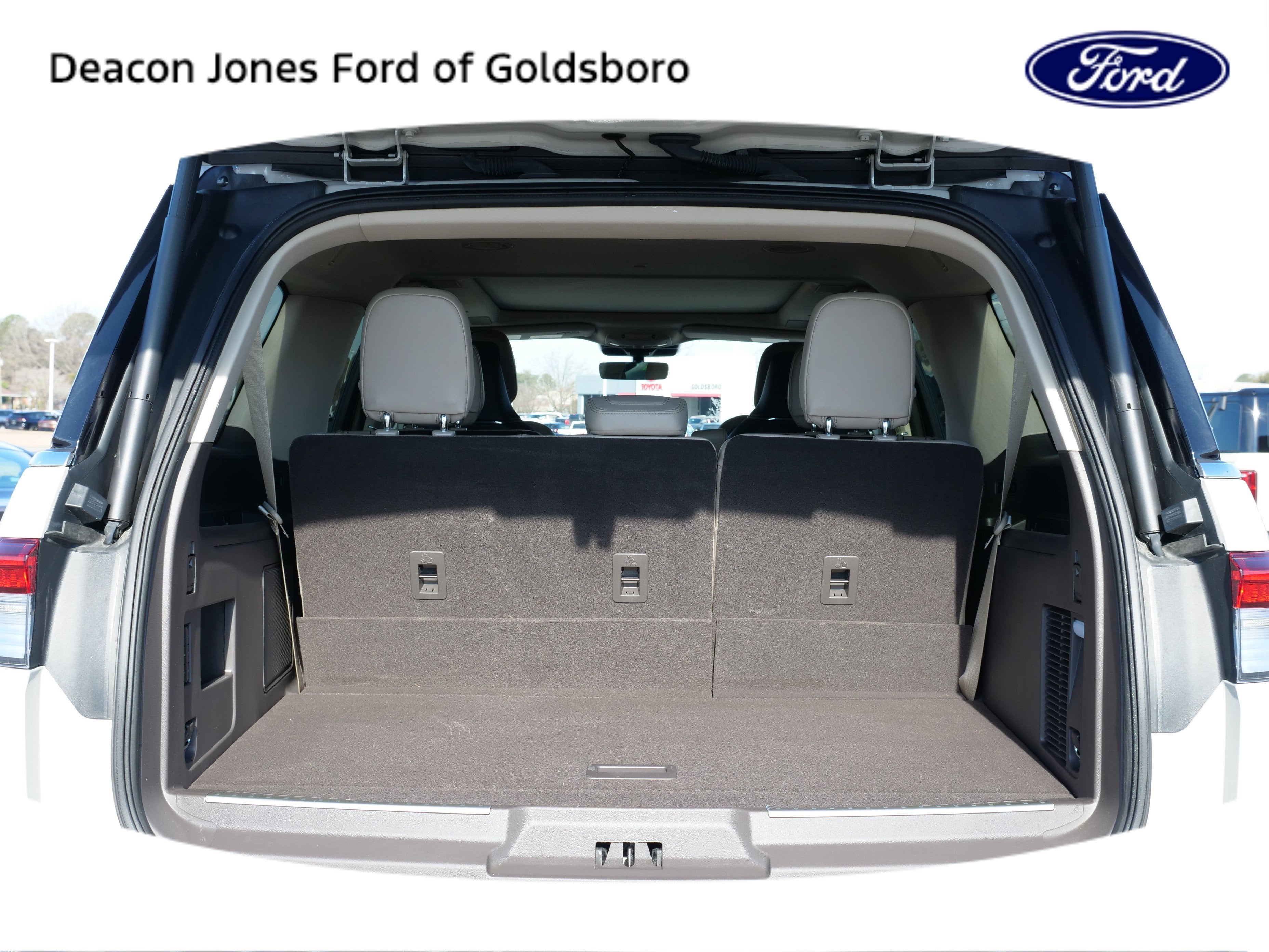 2024 Lincoln Navigator L Reserve