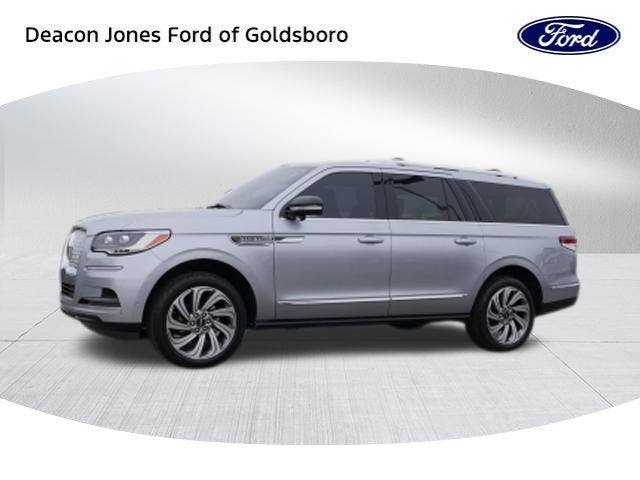 2023 Lincoln Navigator L Reserve