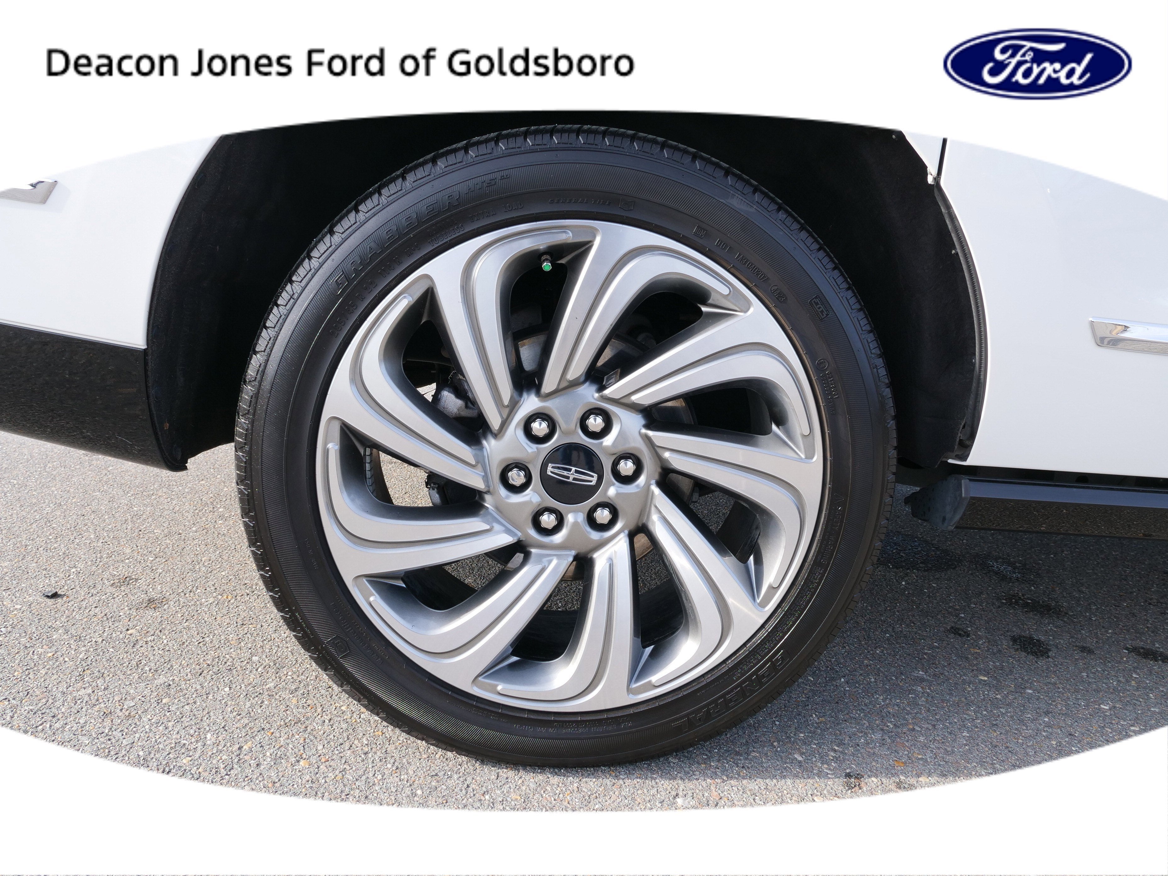 2024 Lincoln Navigator L Reserve