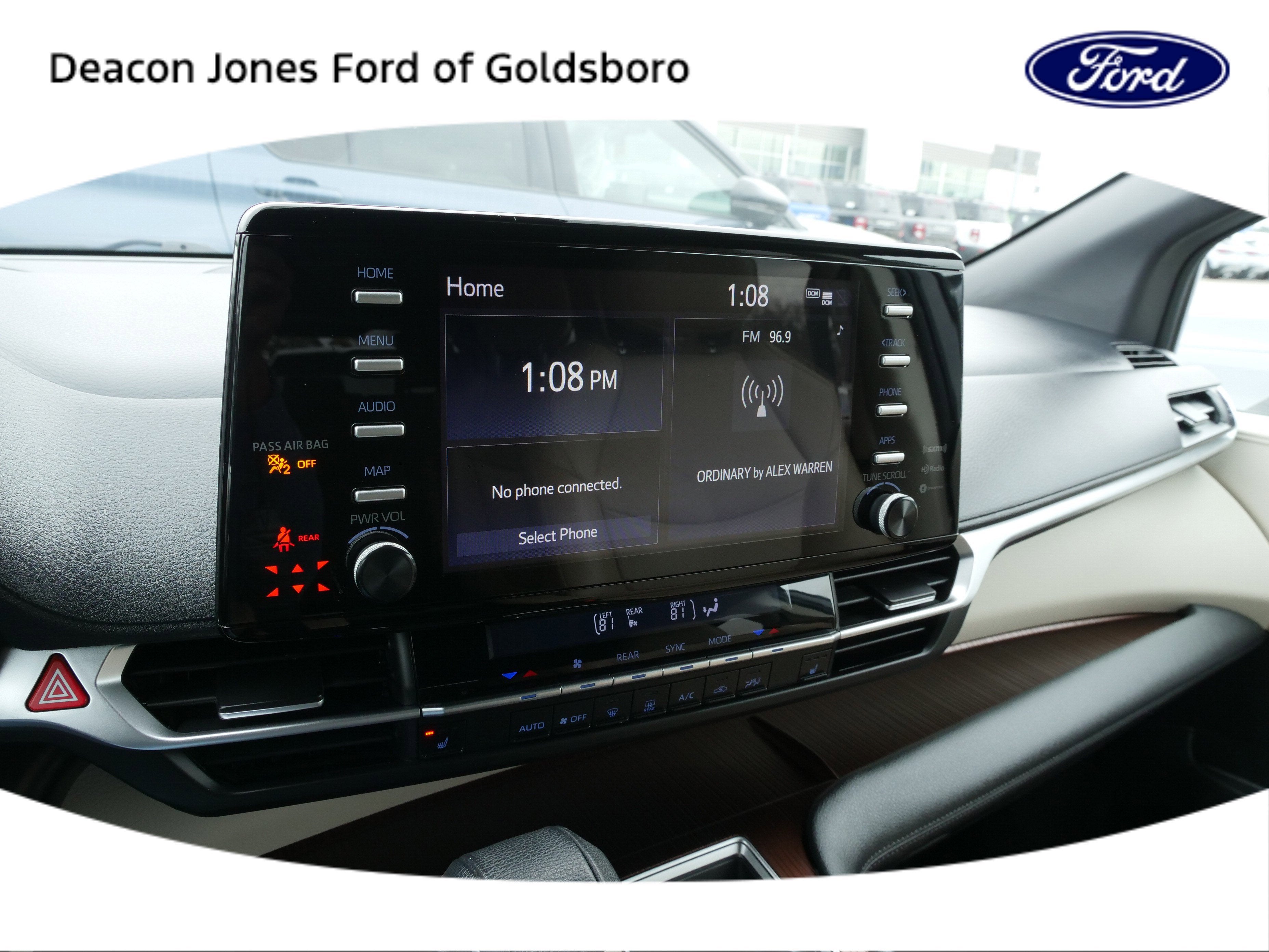 2021 Toyota Sienna XLE