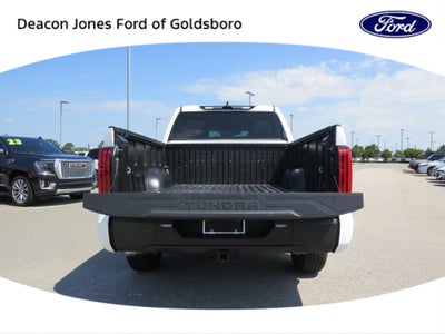 2025 Toyota Tundra 4WD SR