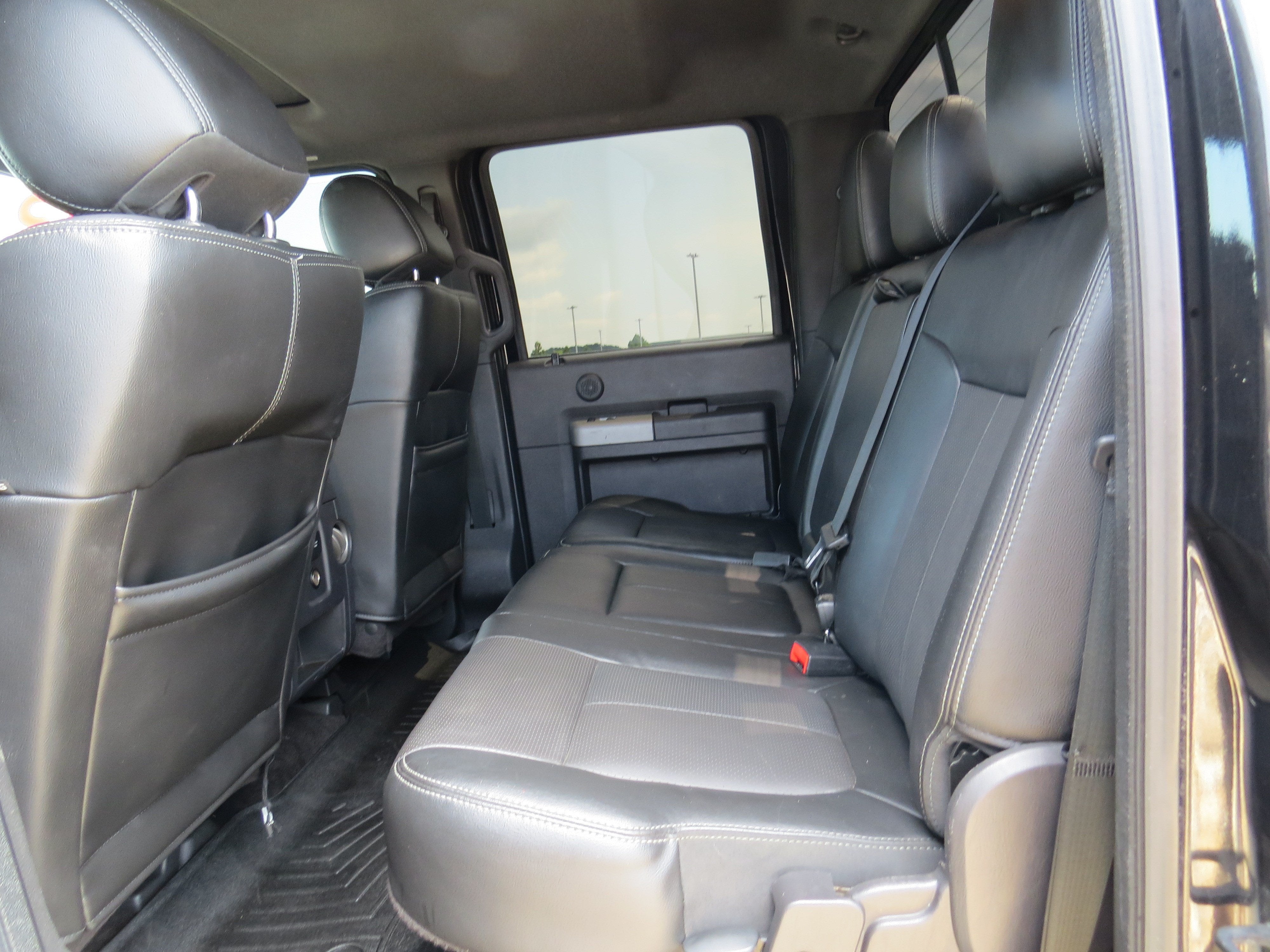 2015 Ford Super Duty F-350 SRW Lariat