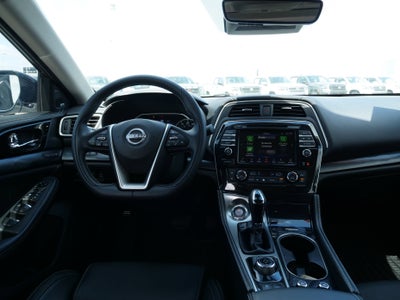 2023 Nissan Maxima Platinum