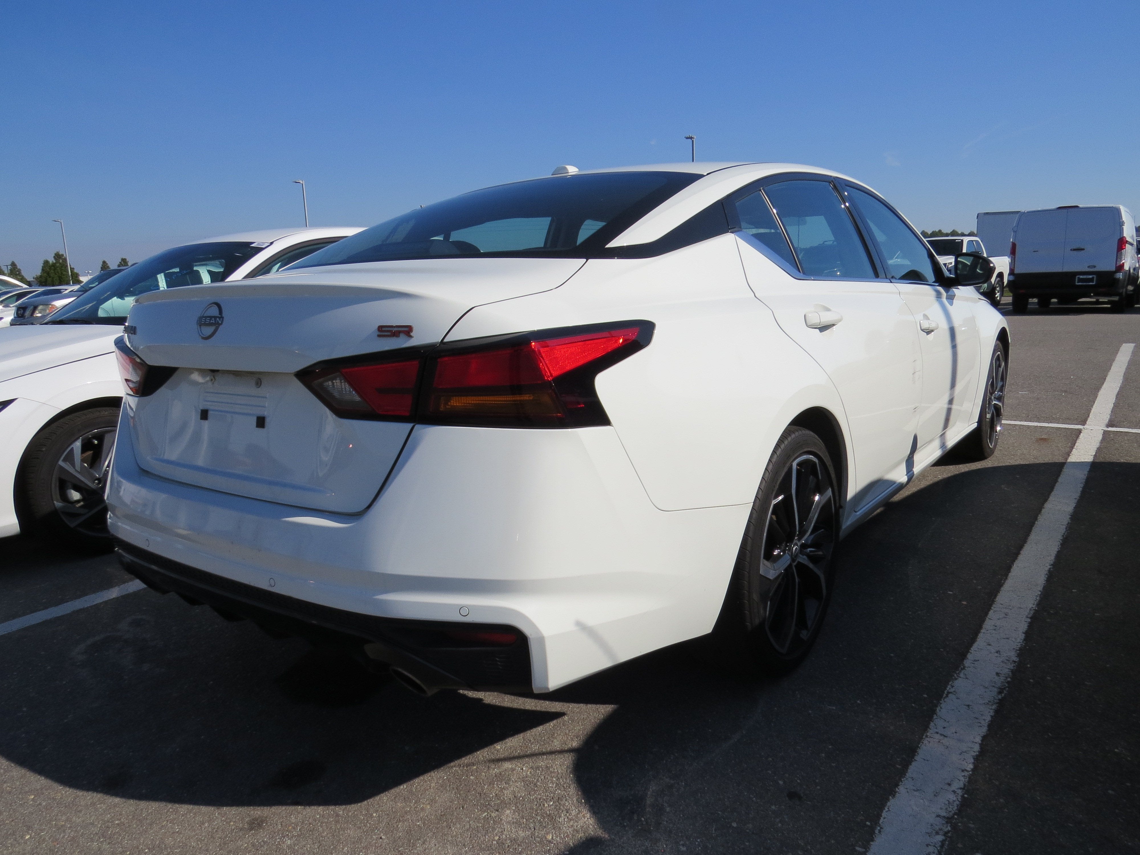 2023 Nissan Altima 2.5 SR