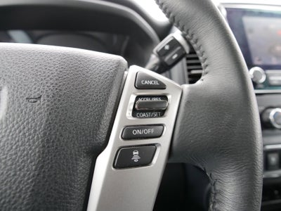 2023 Nissan Titan SV