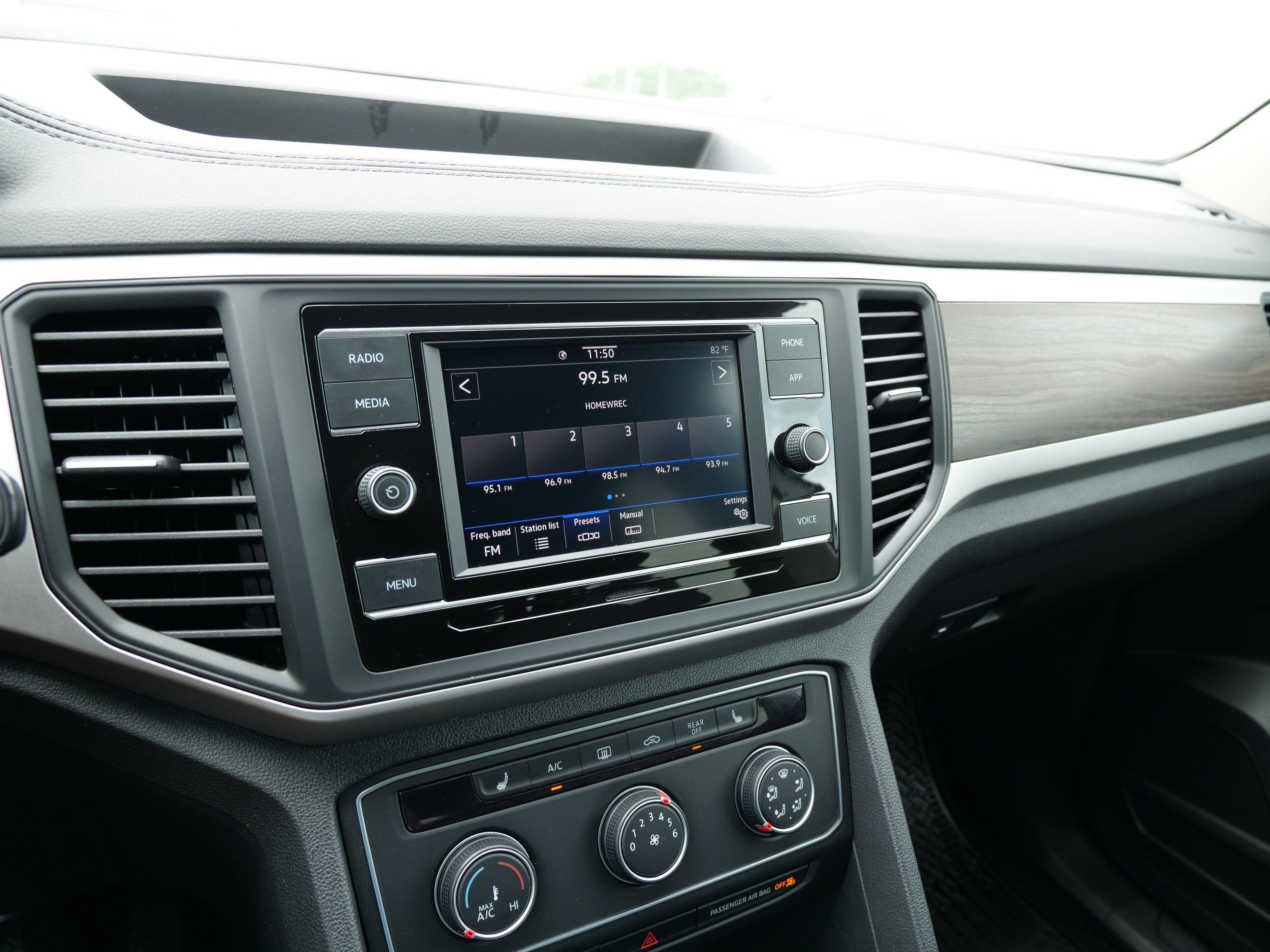 2022 Volkswagen Atlas 2.0T SE