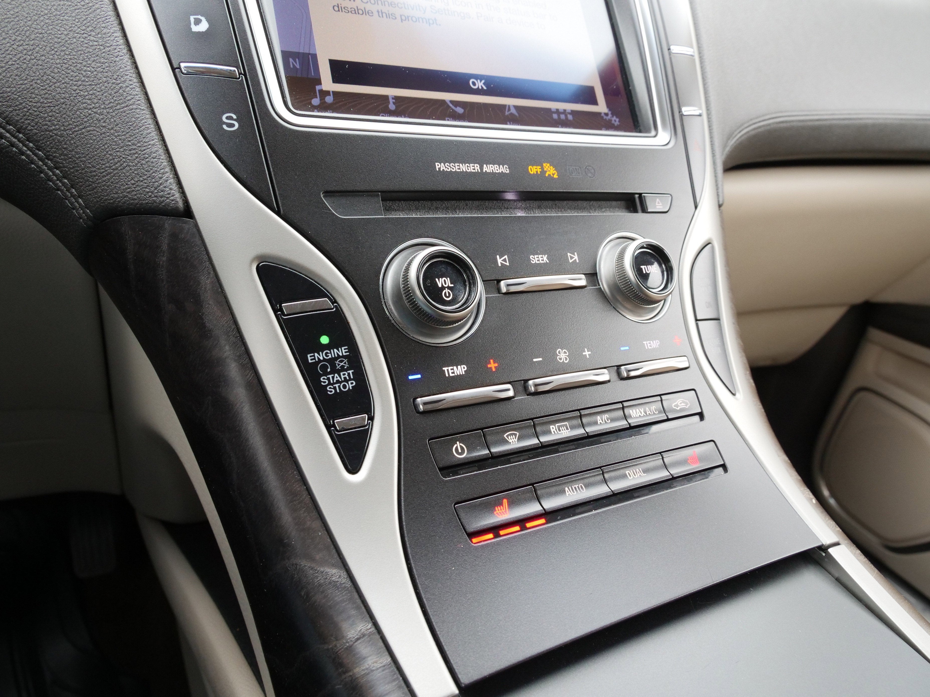 2019 Lincoln Nautilus Select