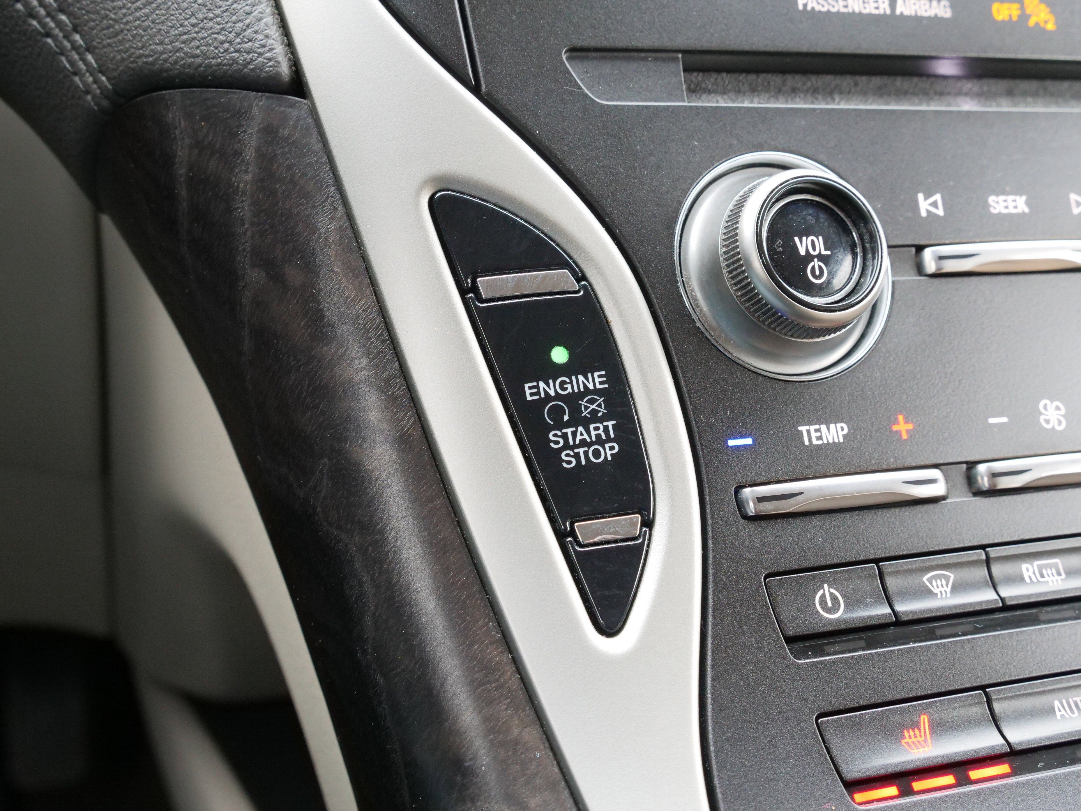 2019 Lincoln Nautilus Select