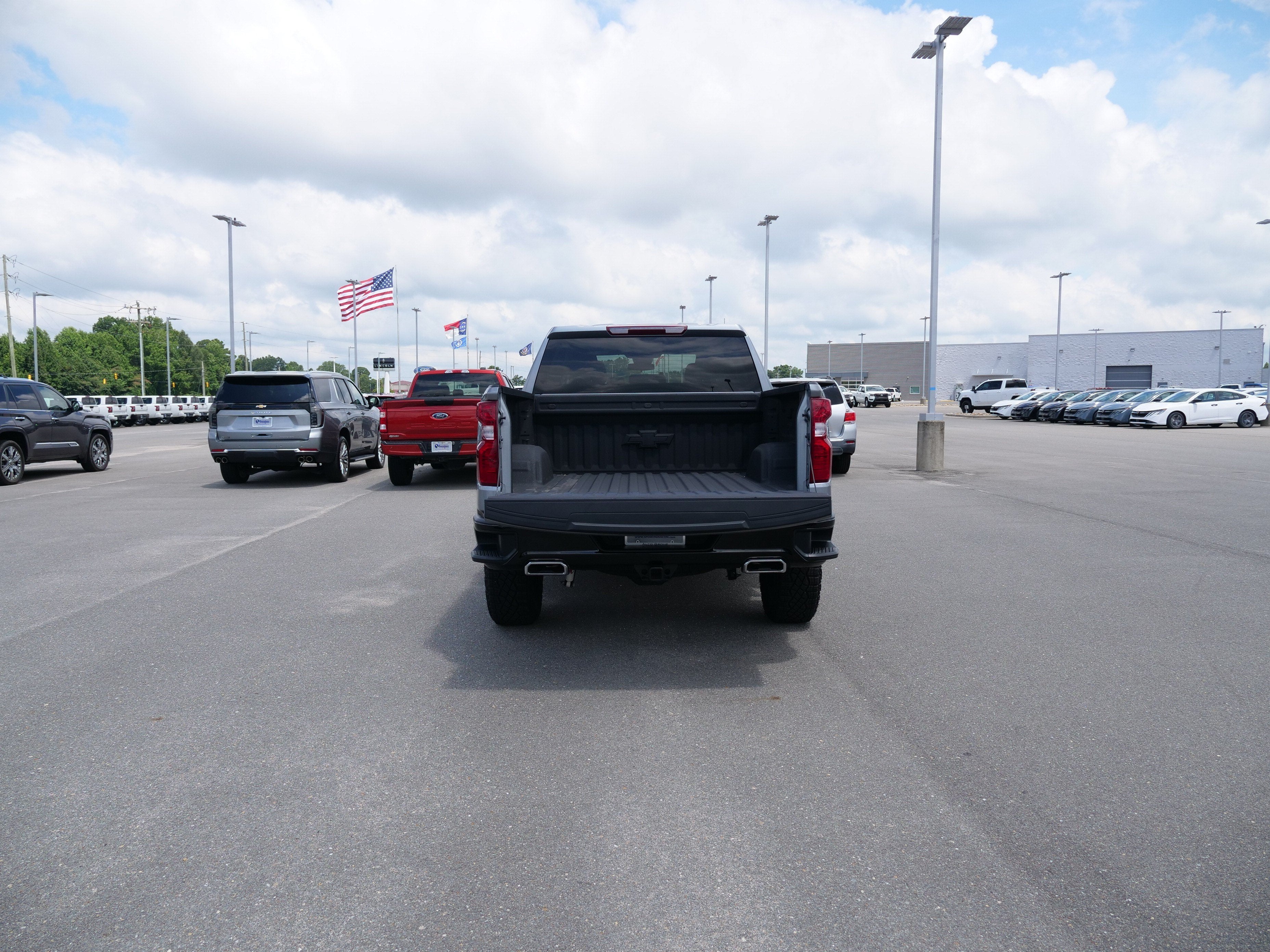 2025 Chevrolet Silverado 1500 Custom Trail Boss