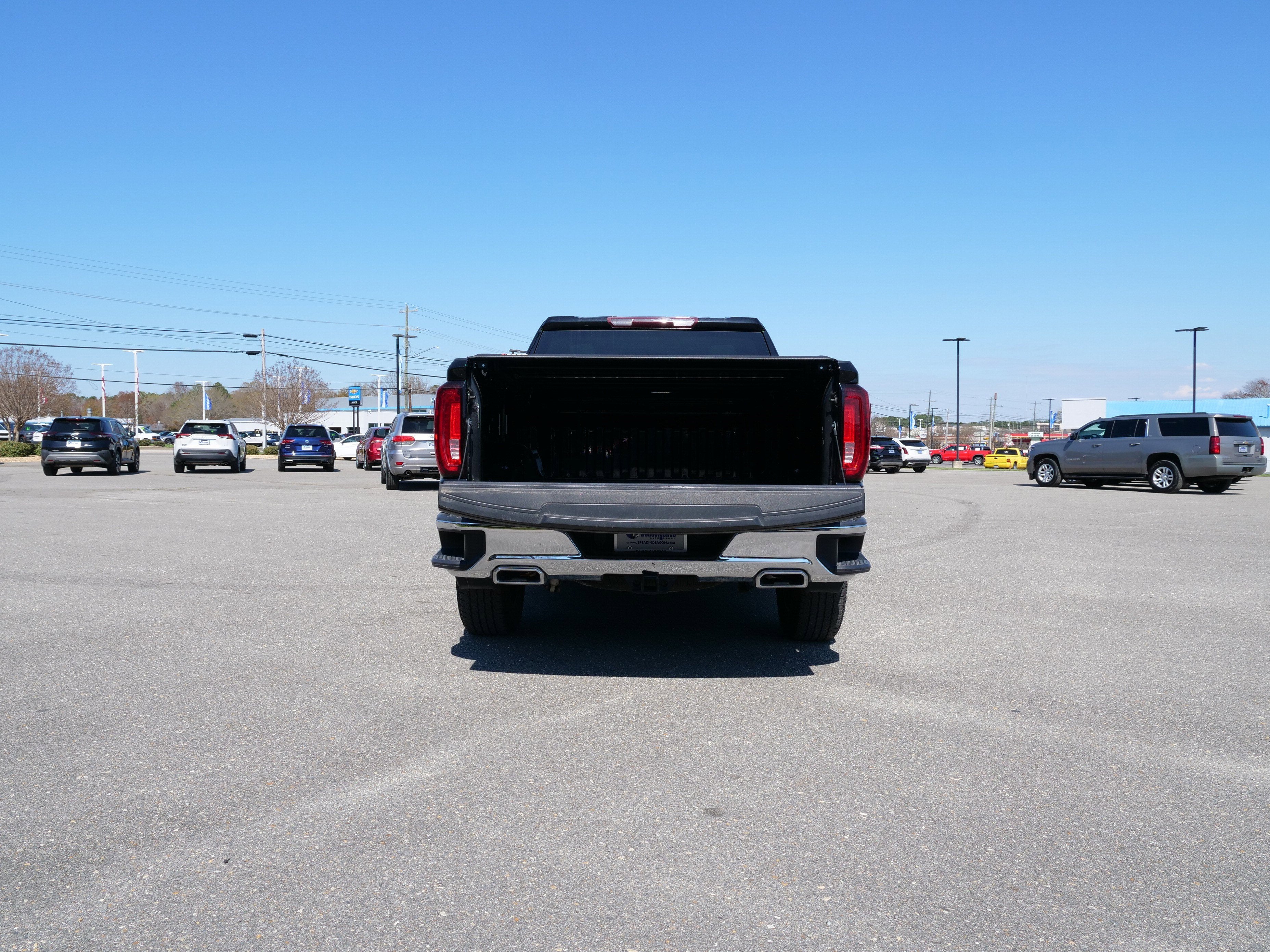 2023 GMC Sierra 1500 SLT