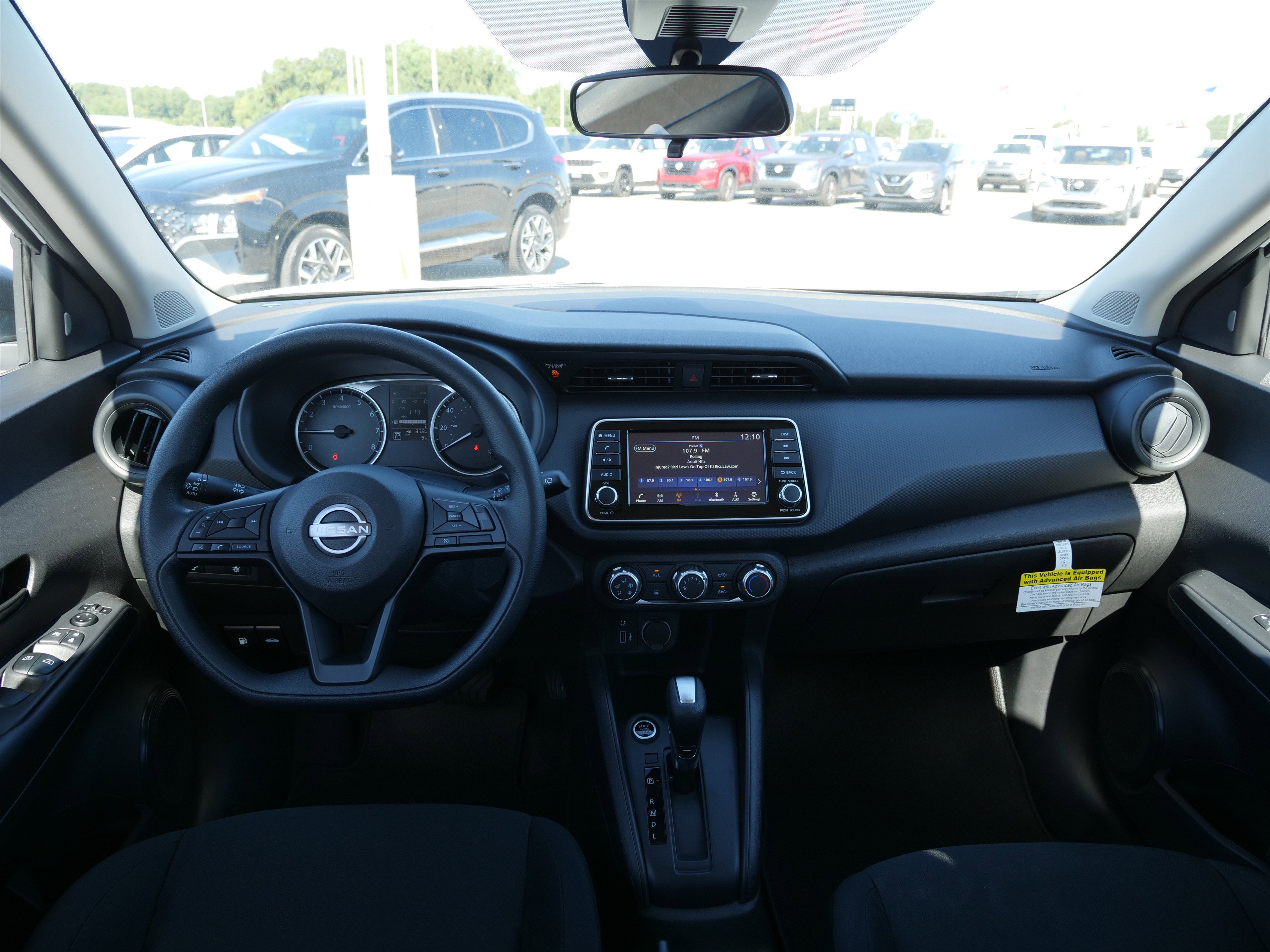 2025 Nissan Kicks Play S