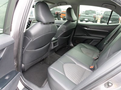 2018 Toyota Camry SE