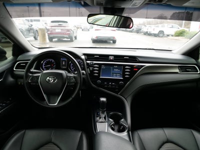 2018 Toyota Camry SE