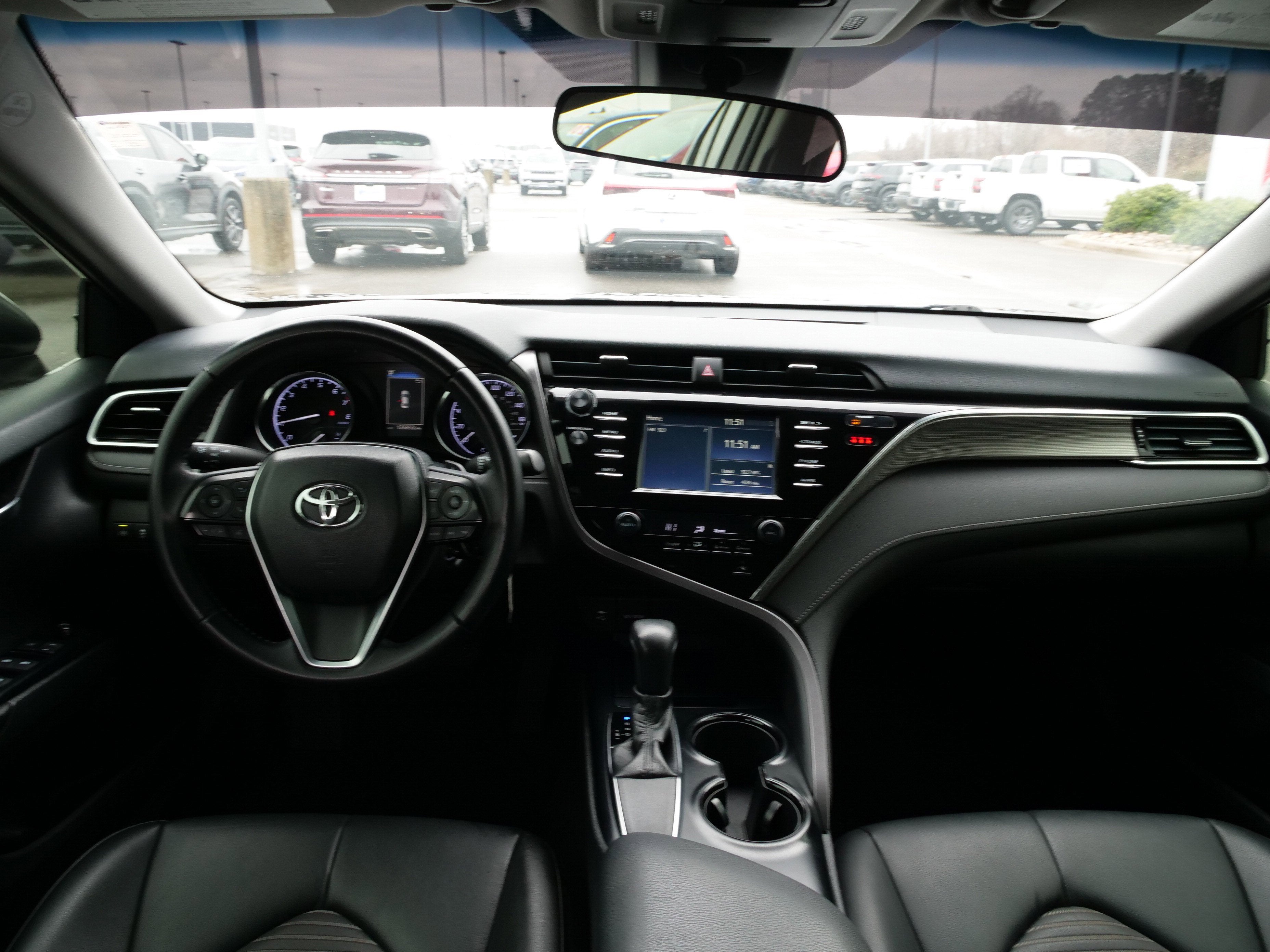 2018 Toyota Camry SE