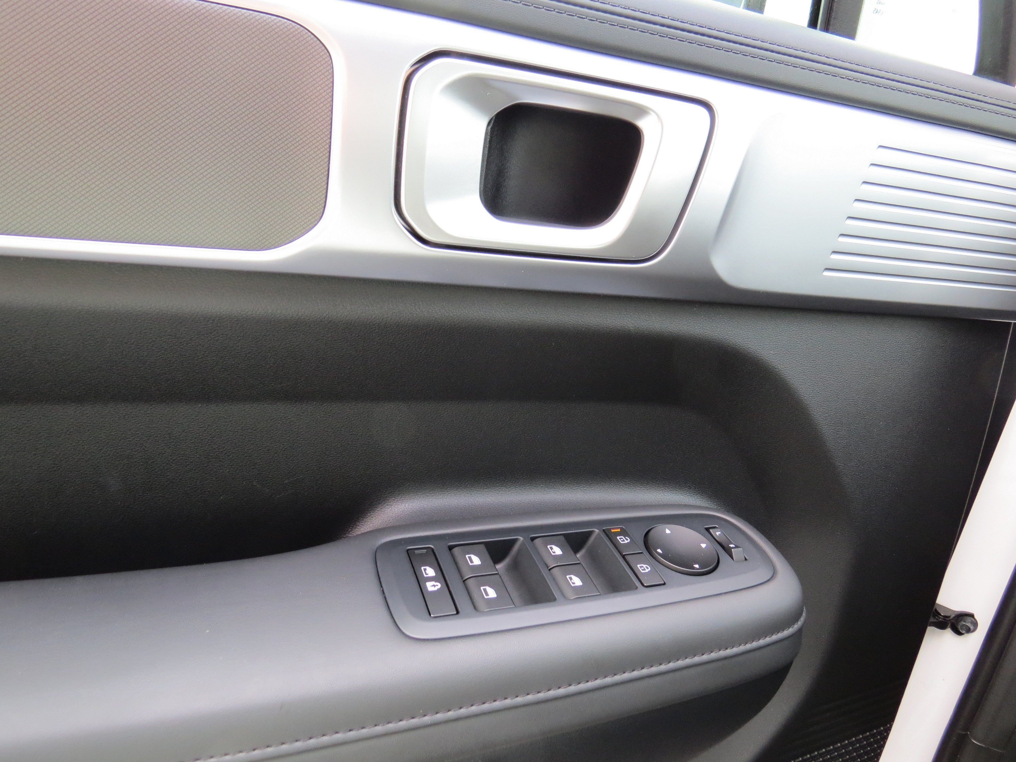 2025 Hyundai Santa Fe Hybrid SEL