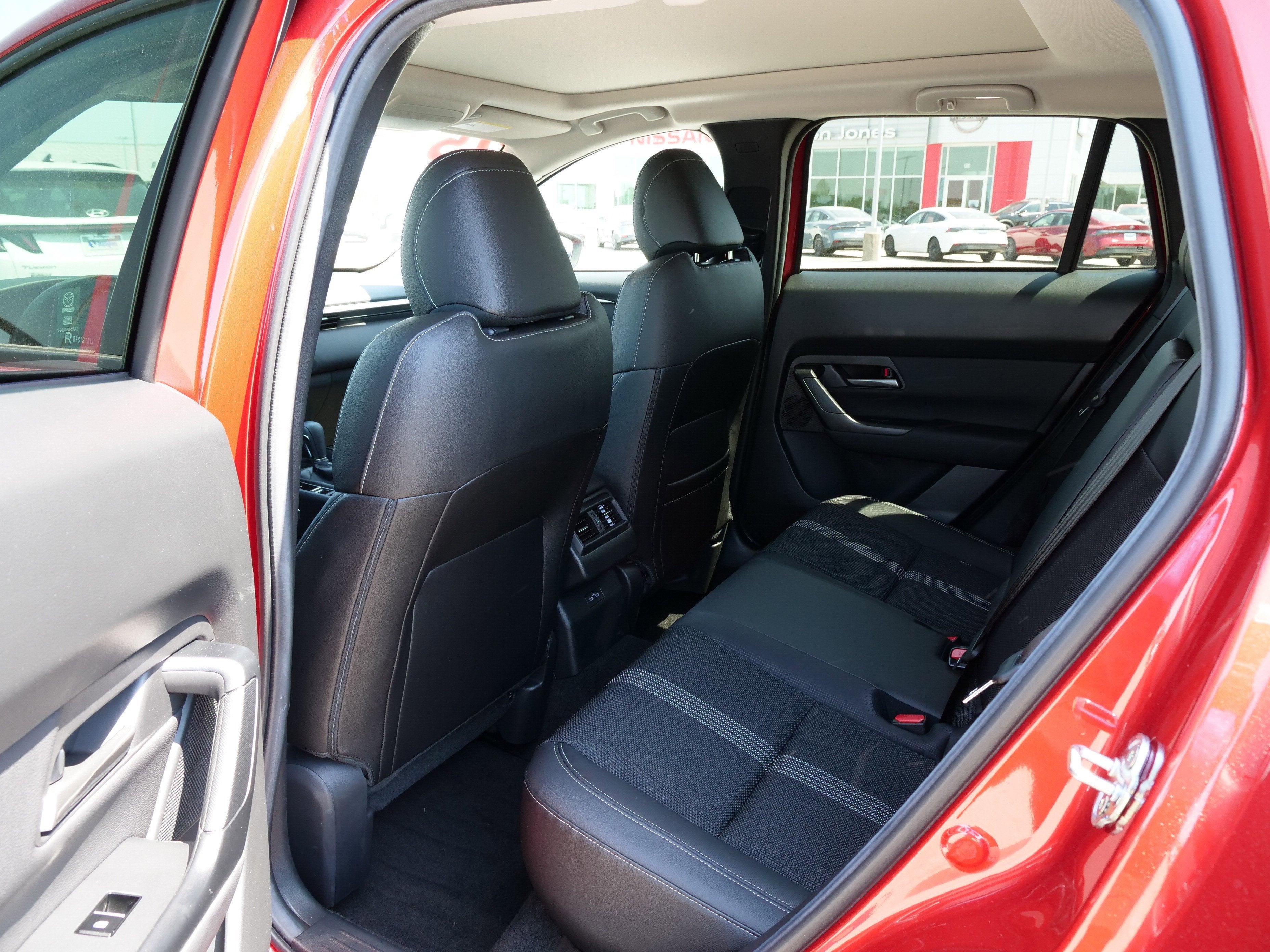 2025 Mazda Mazda CX-50 2.5 S Premium Package