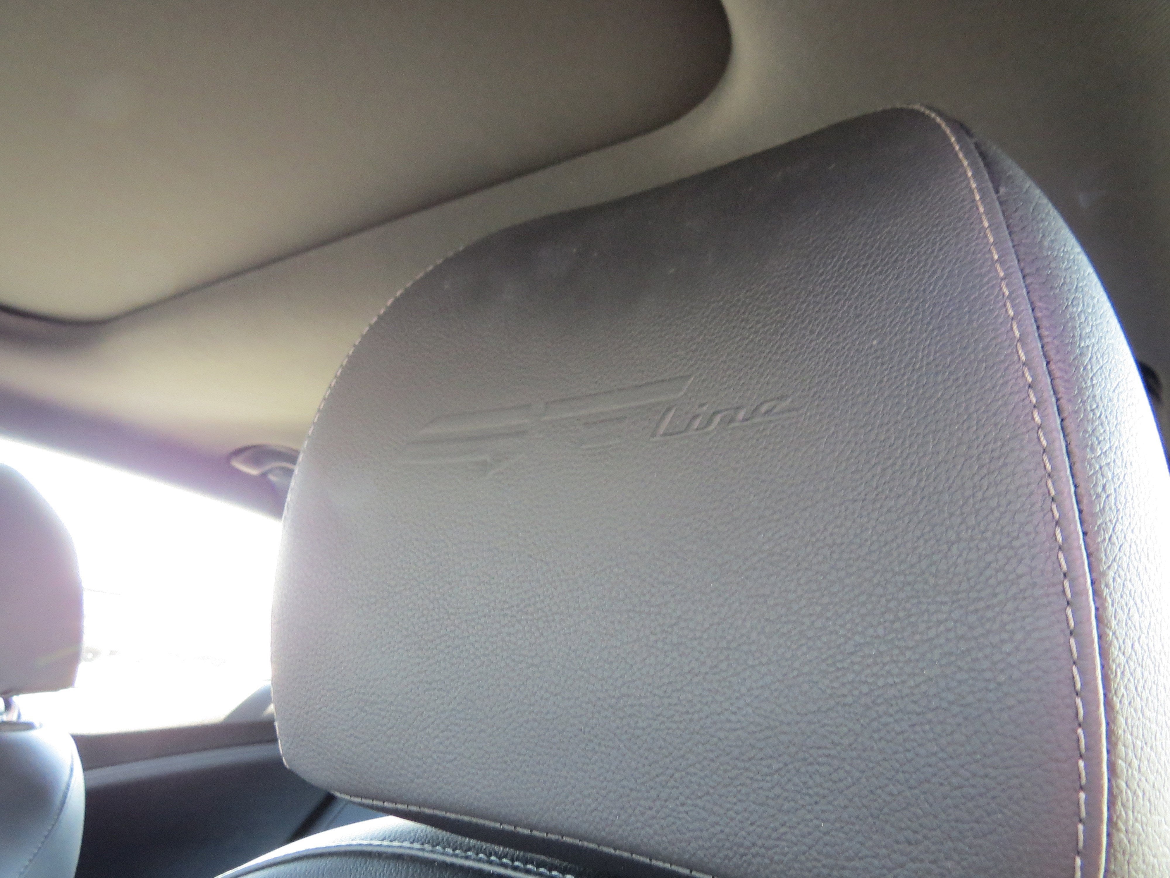 2023 Kia Stinger GT-Line