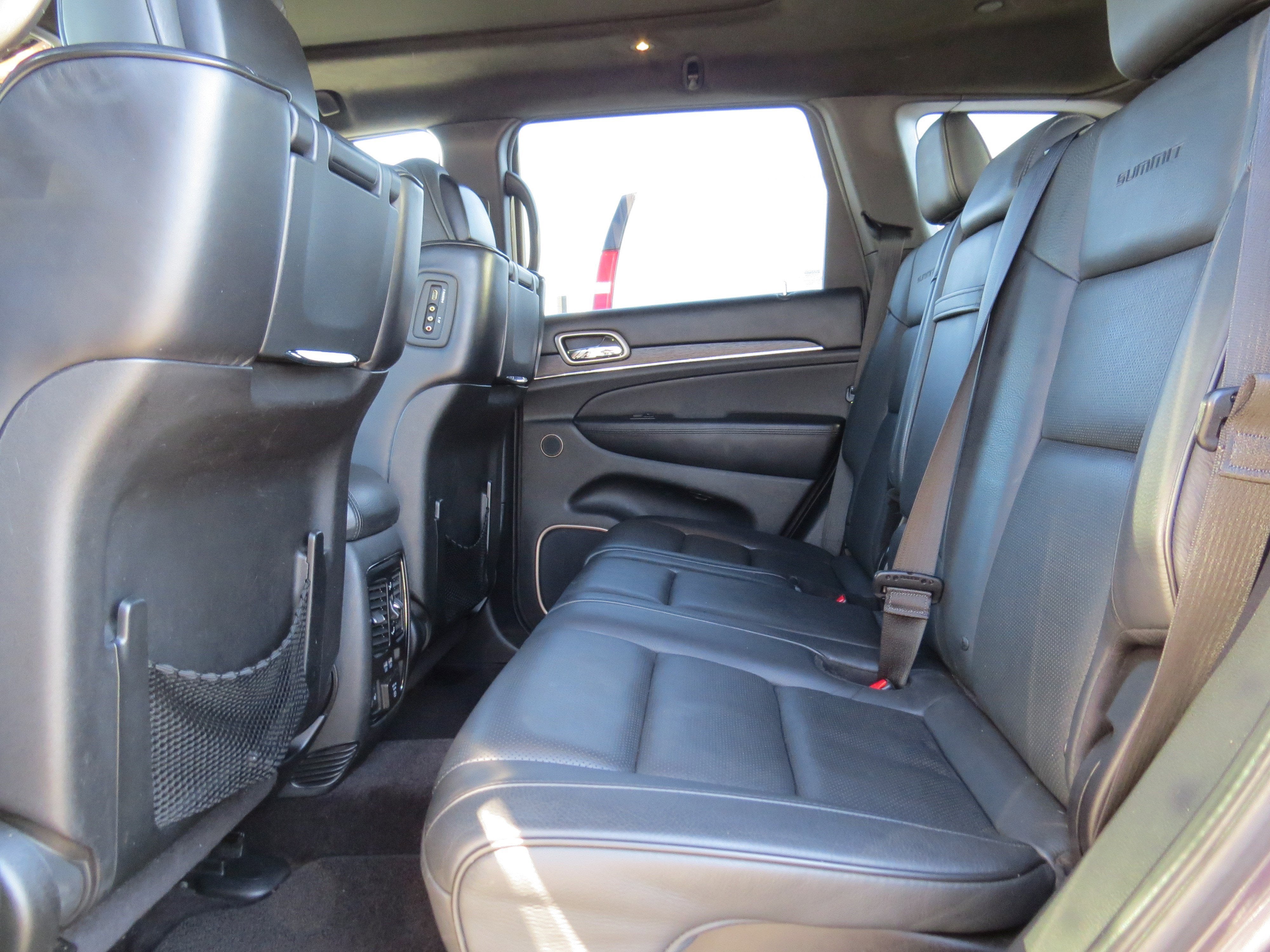 2016 Jeep Grand Cherokee Summit