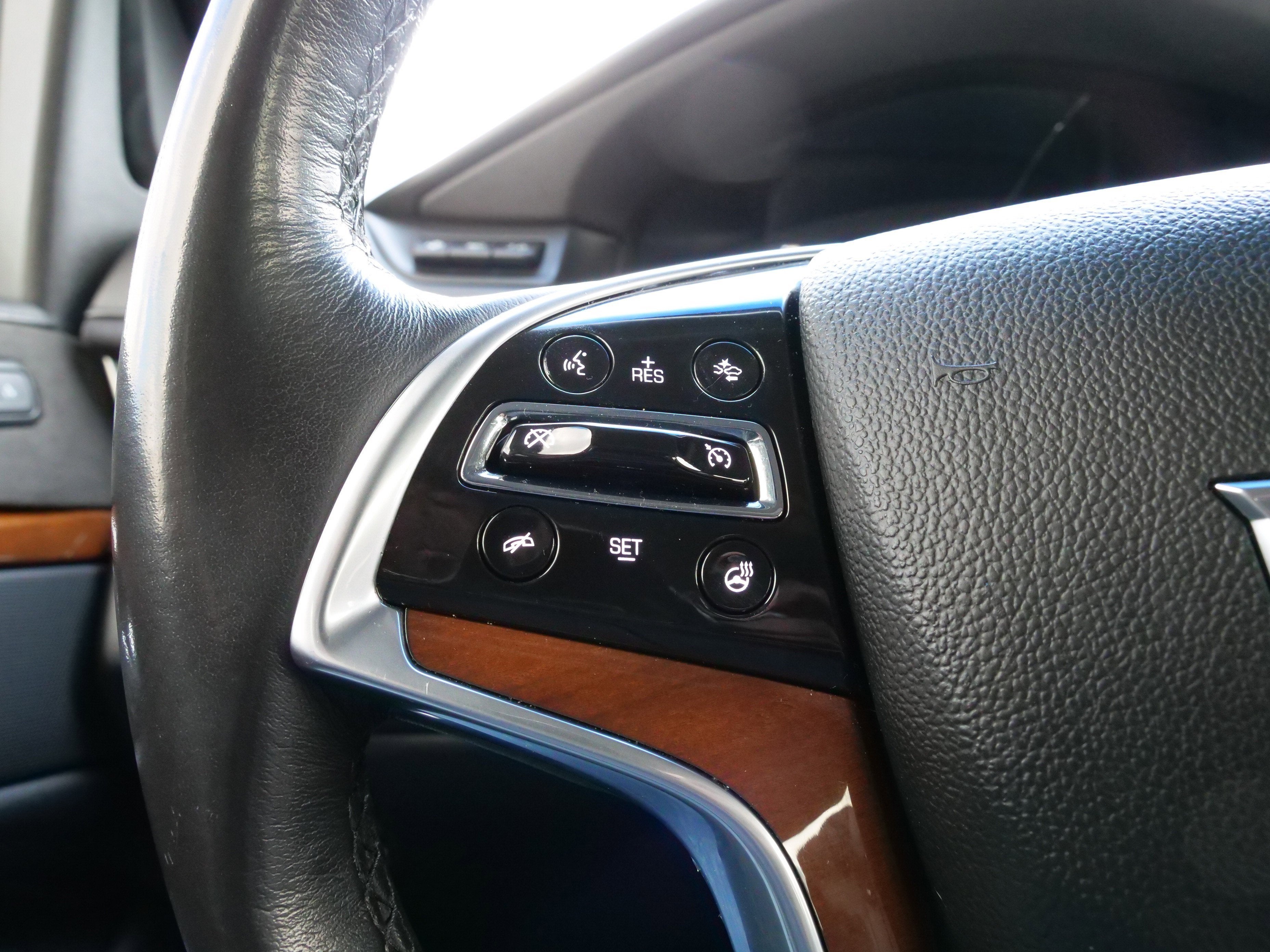 2018 Cadillac Escalade ESV Premium Luxury