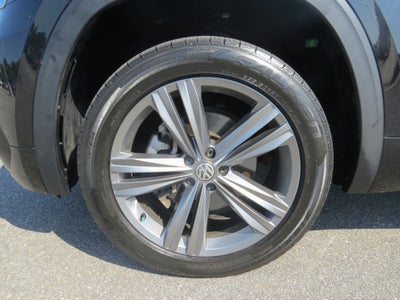2019 Volkswagen Atlas 3.6L V6 SE w/Technology R-Line