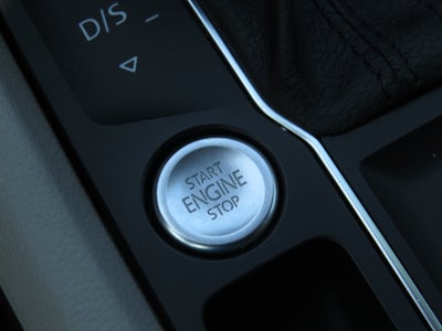 2019 Volkswagen Atlas 3.6L V6 SE w/Technology R-Line