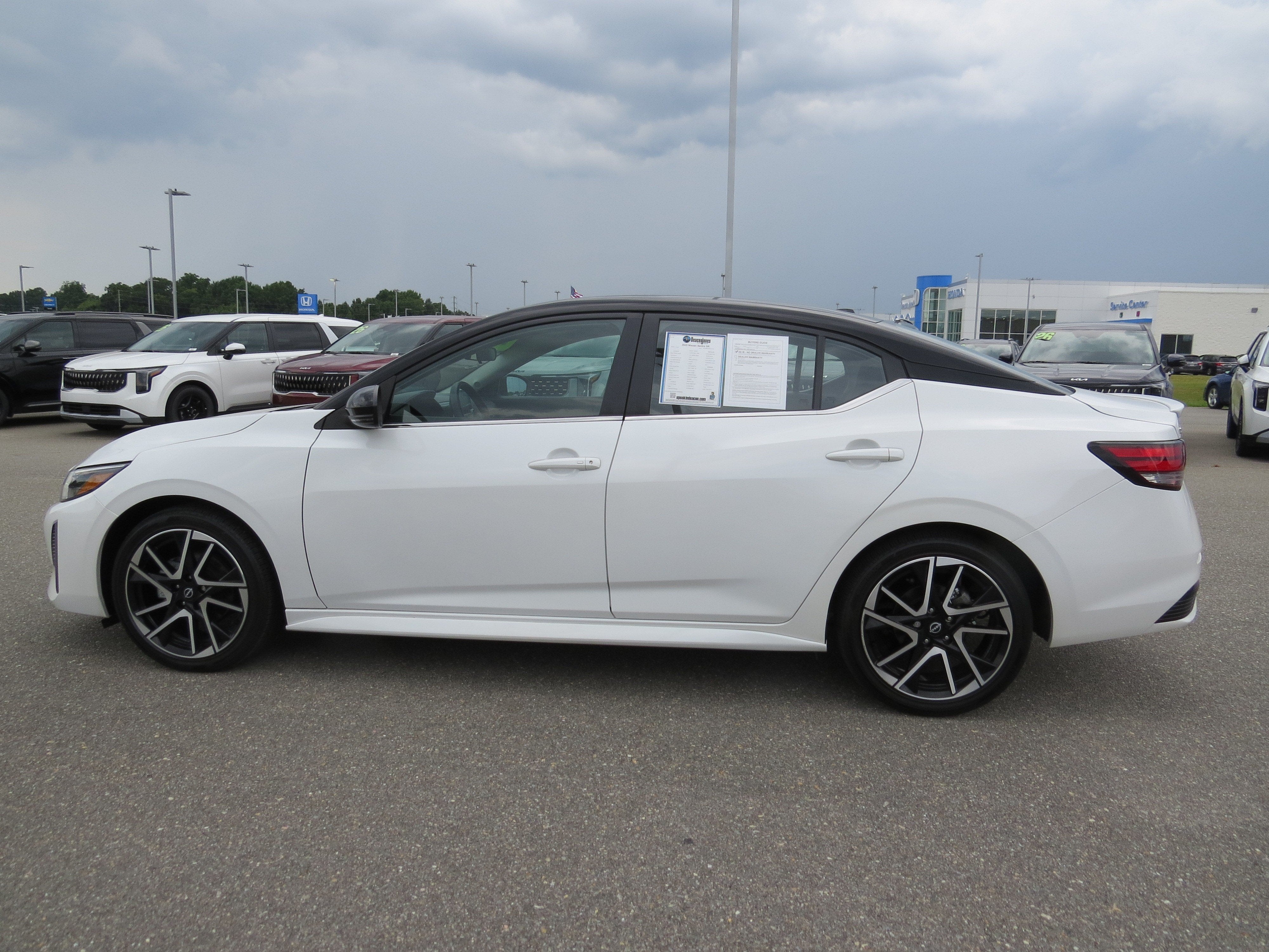 2025 Nissan Sentra SR