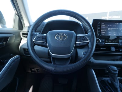 2022 Toyota Highlander L