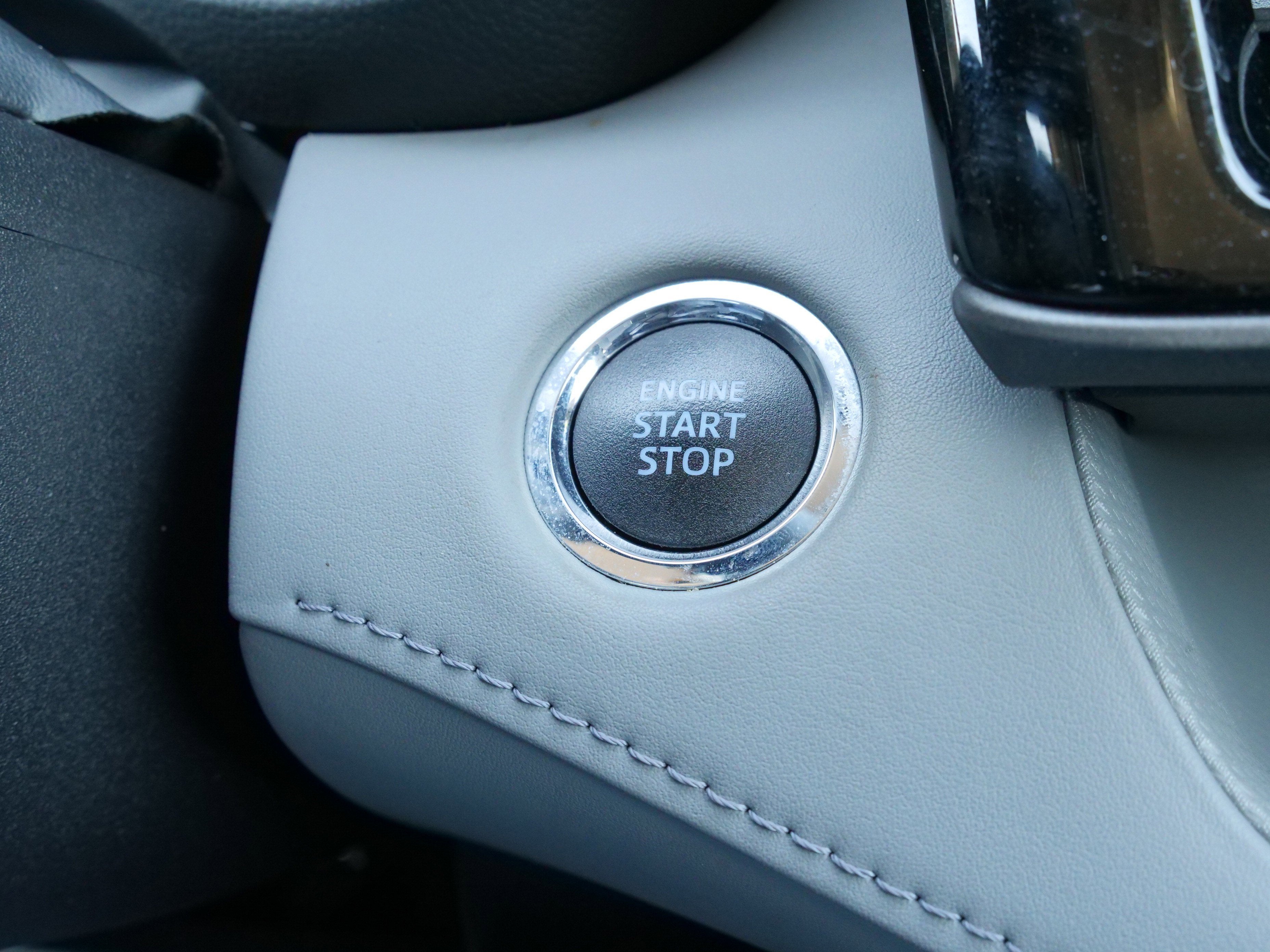 2022 Toyota Highlander L